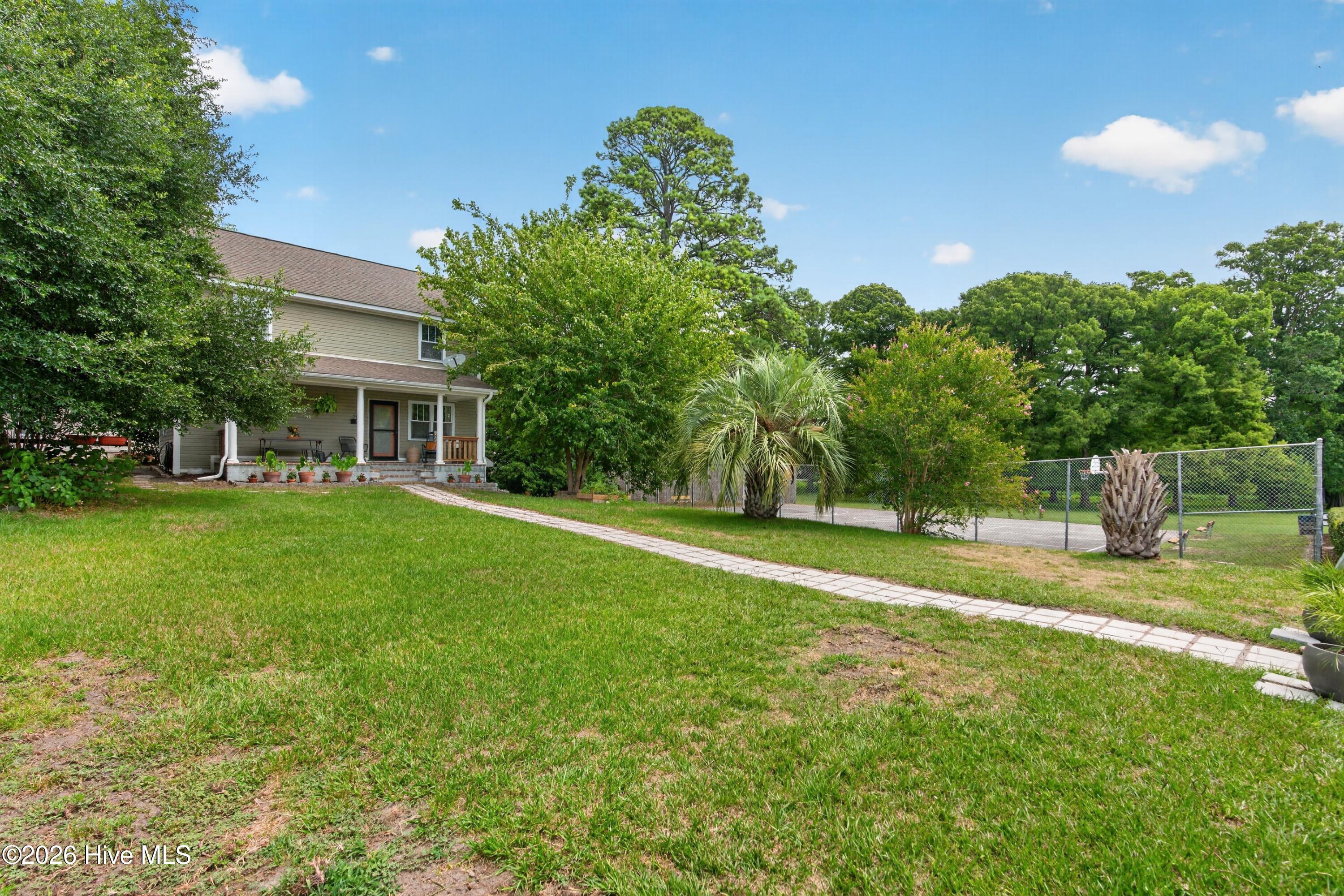 2111 Creecy Avenue Property Photo 5