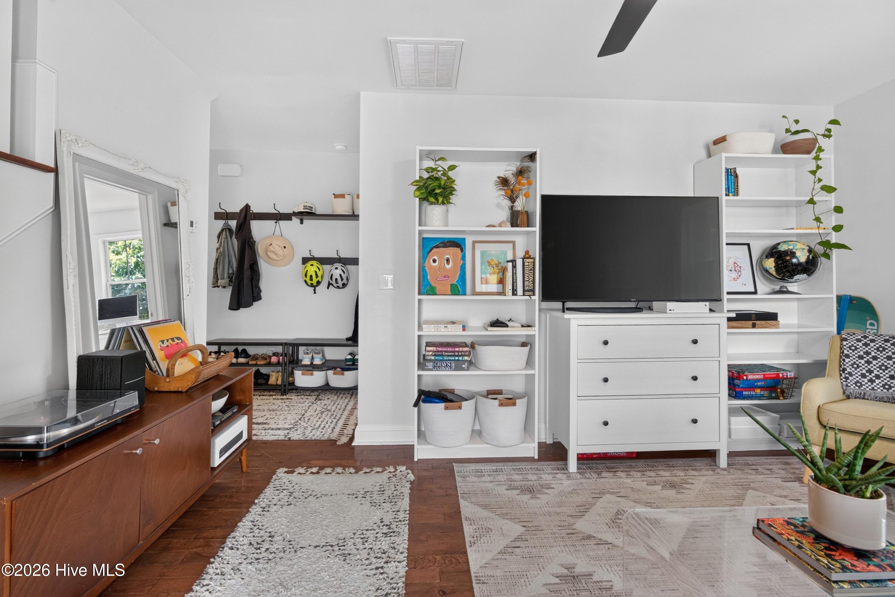 2111 Creecy Avenue Property Photo 12