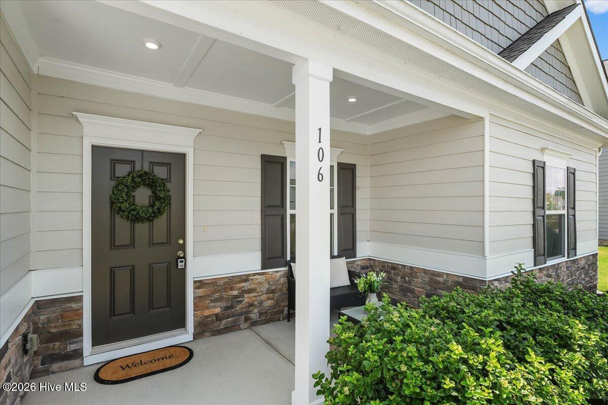 106 Masters Way Property Photo 5