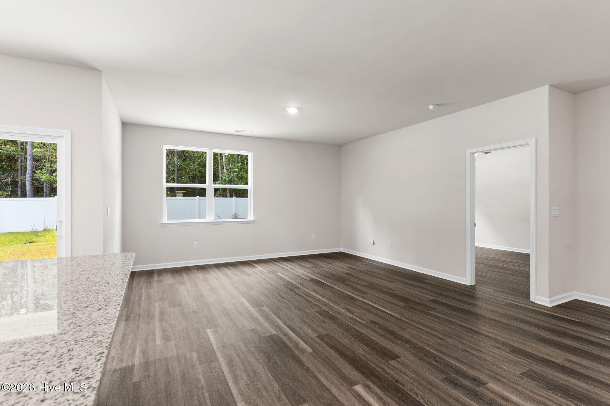 338 Ridley Street Property Photo 9