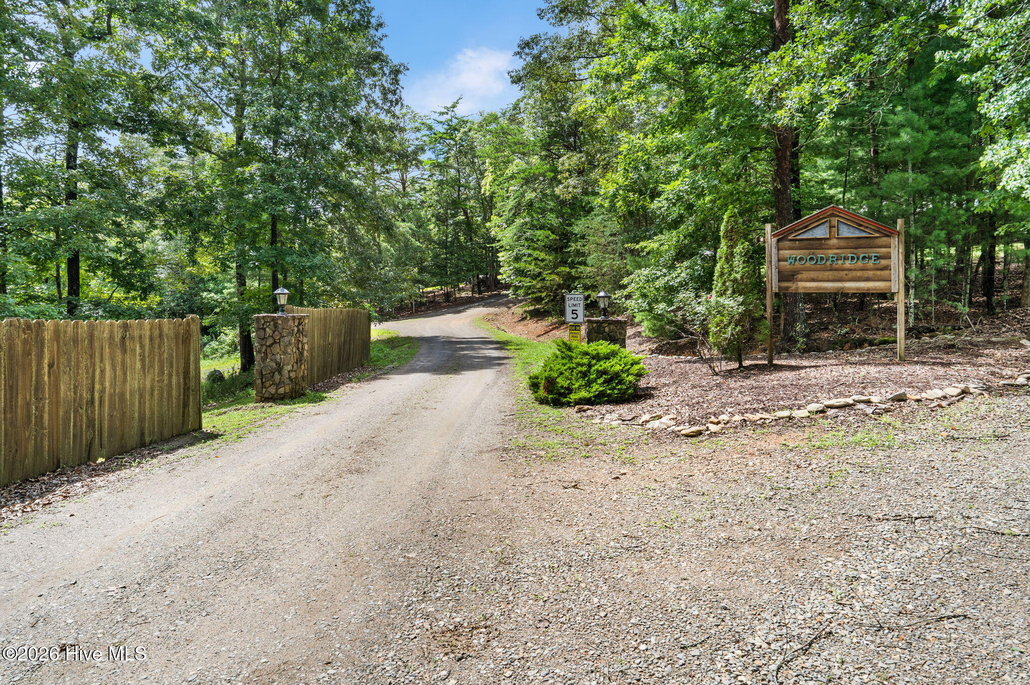 75 Woodridge Trail Property Photo 29