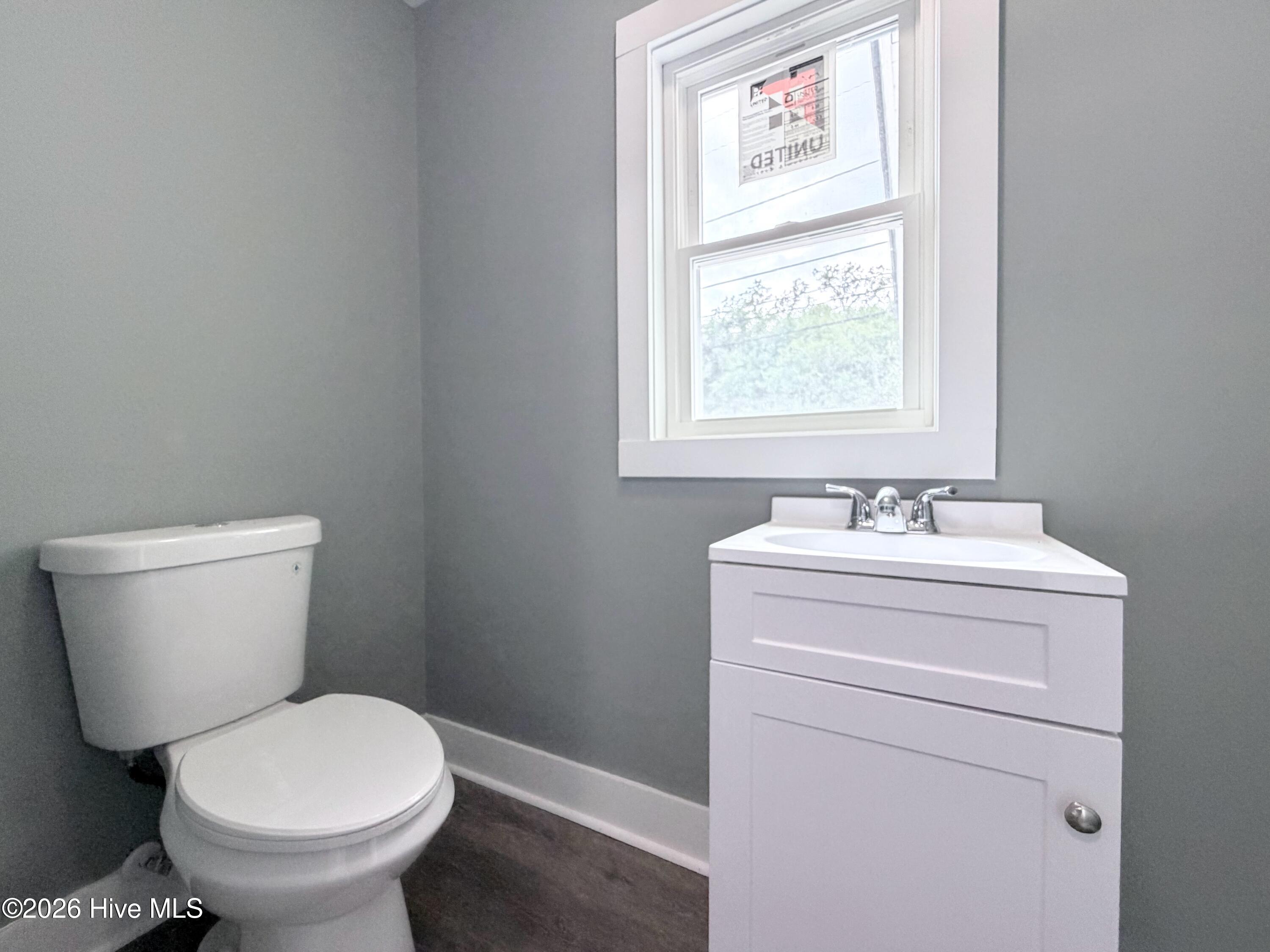 1512 Heard Avenue Property Photo 21