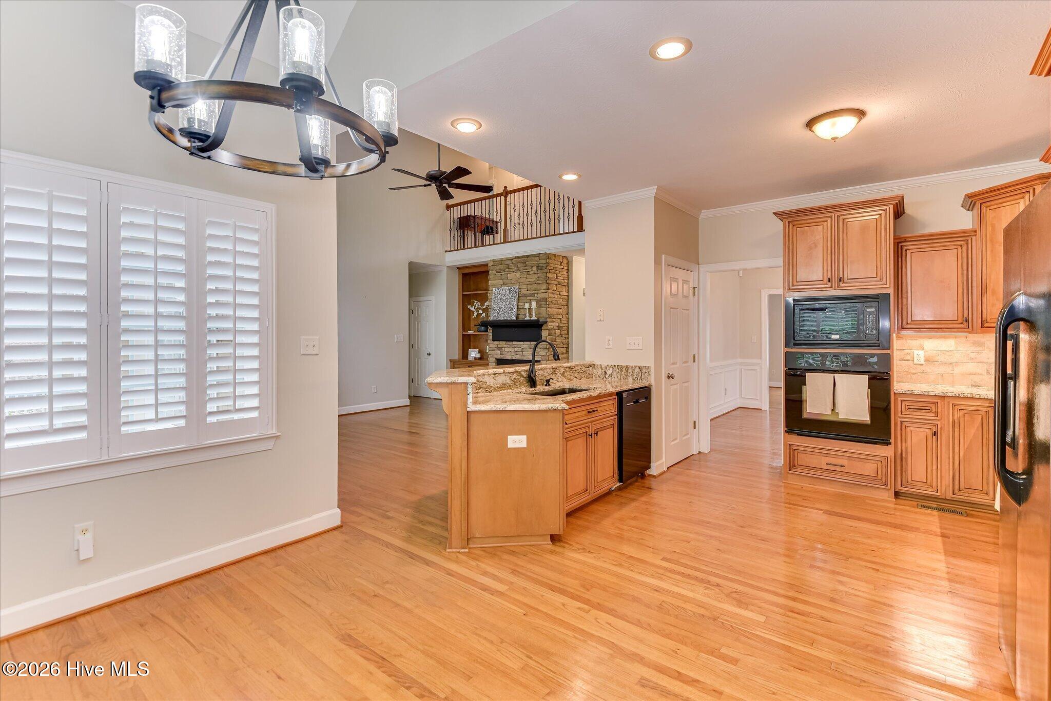 110 Hunting Tower Drive Property Photo 15