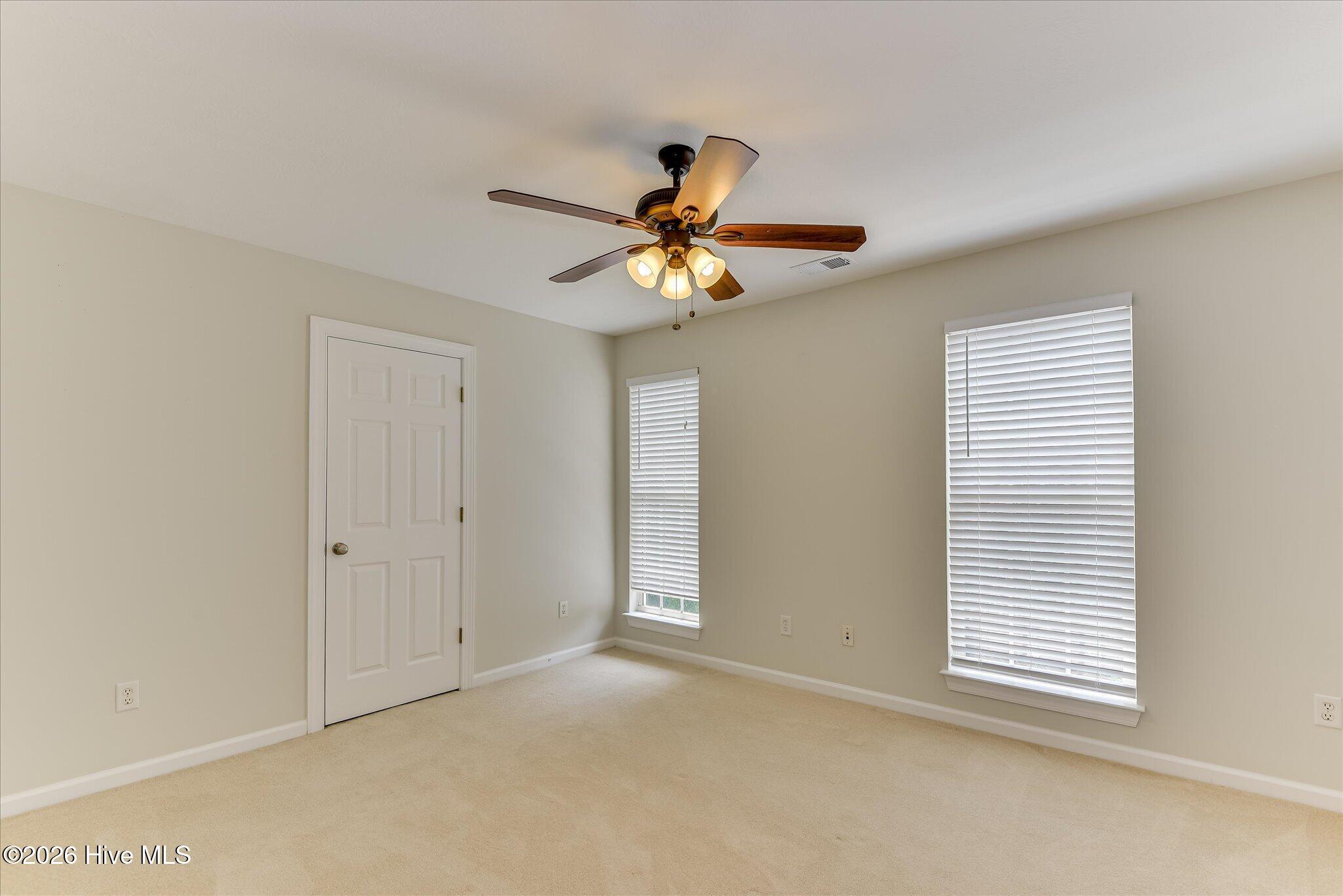 110 Hunting Tower Drive Property Photo 25