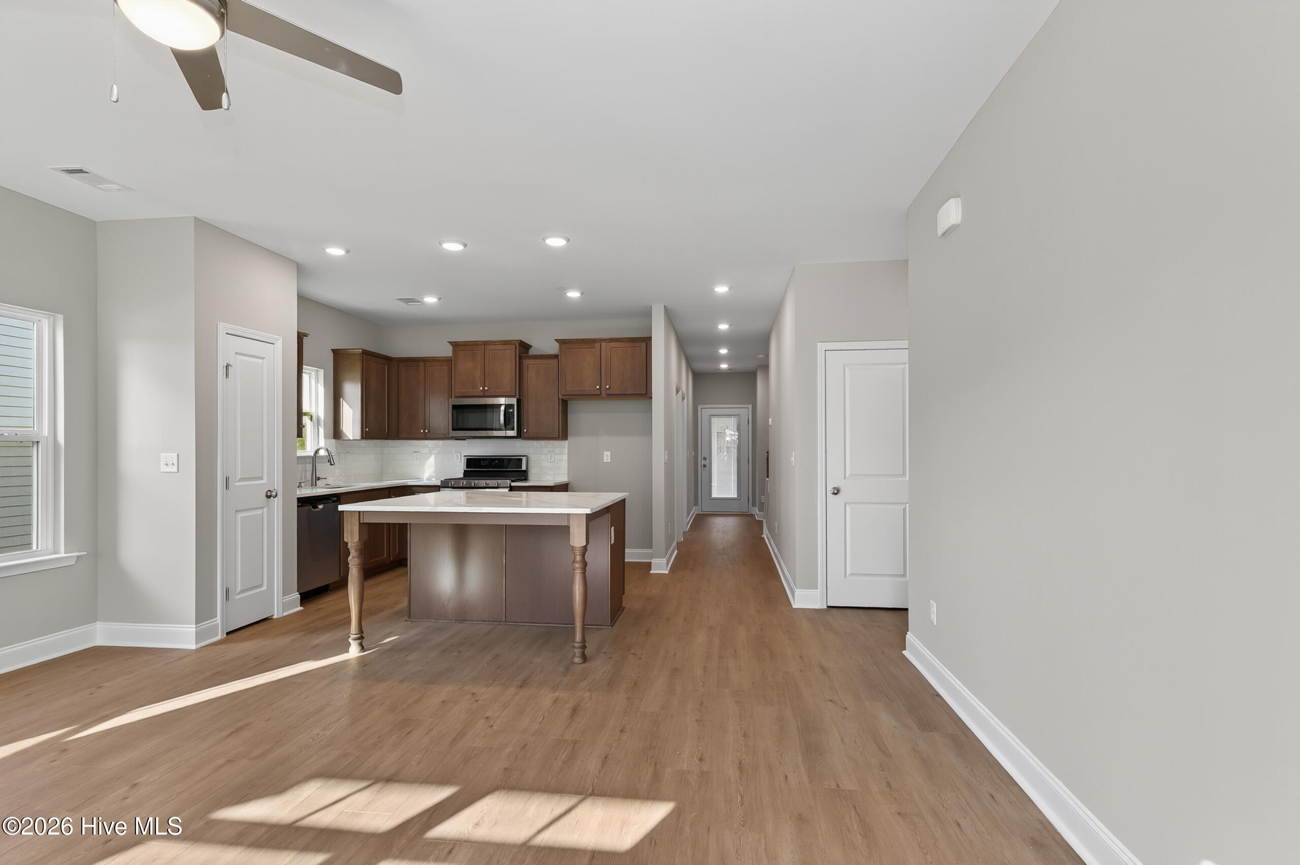 645 Pherson Street Property Photo 2