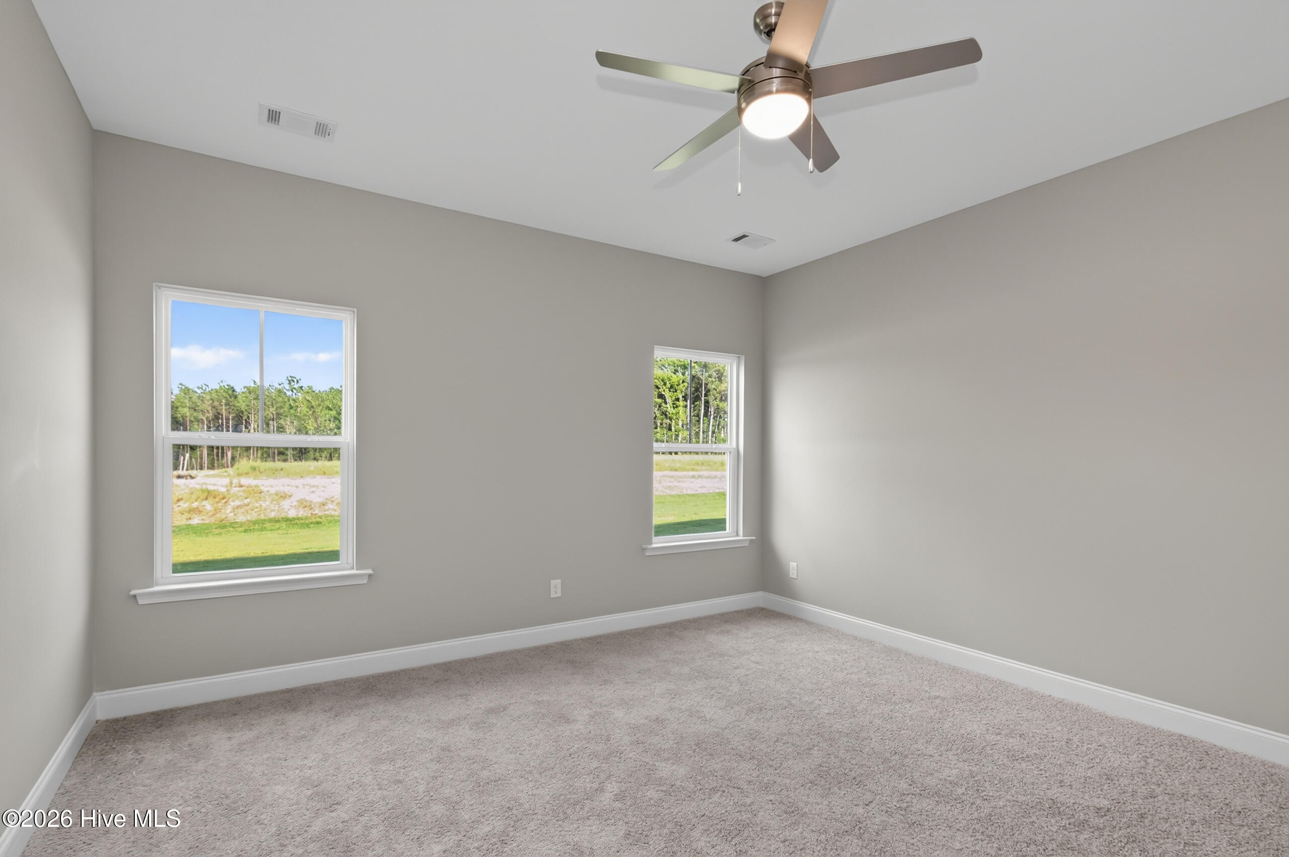 587 Pherson Street Property Photo 9