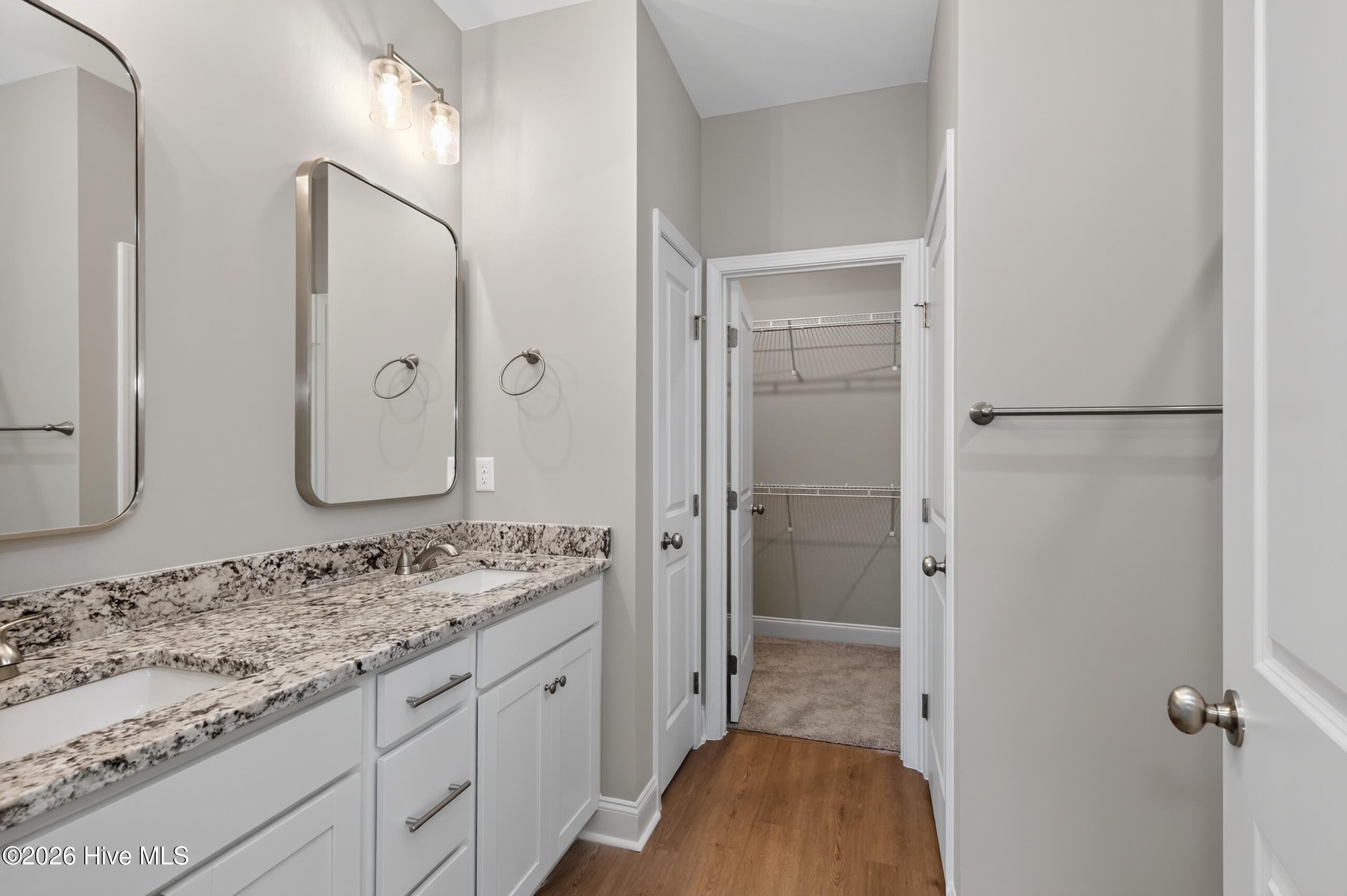 587 Pherson Street Property Photo 11