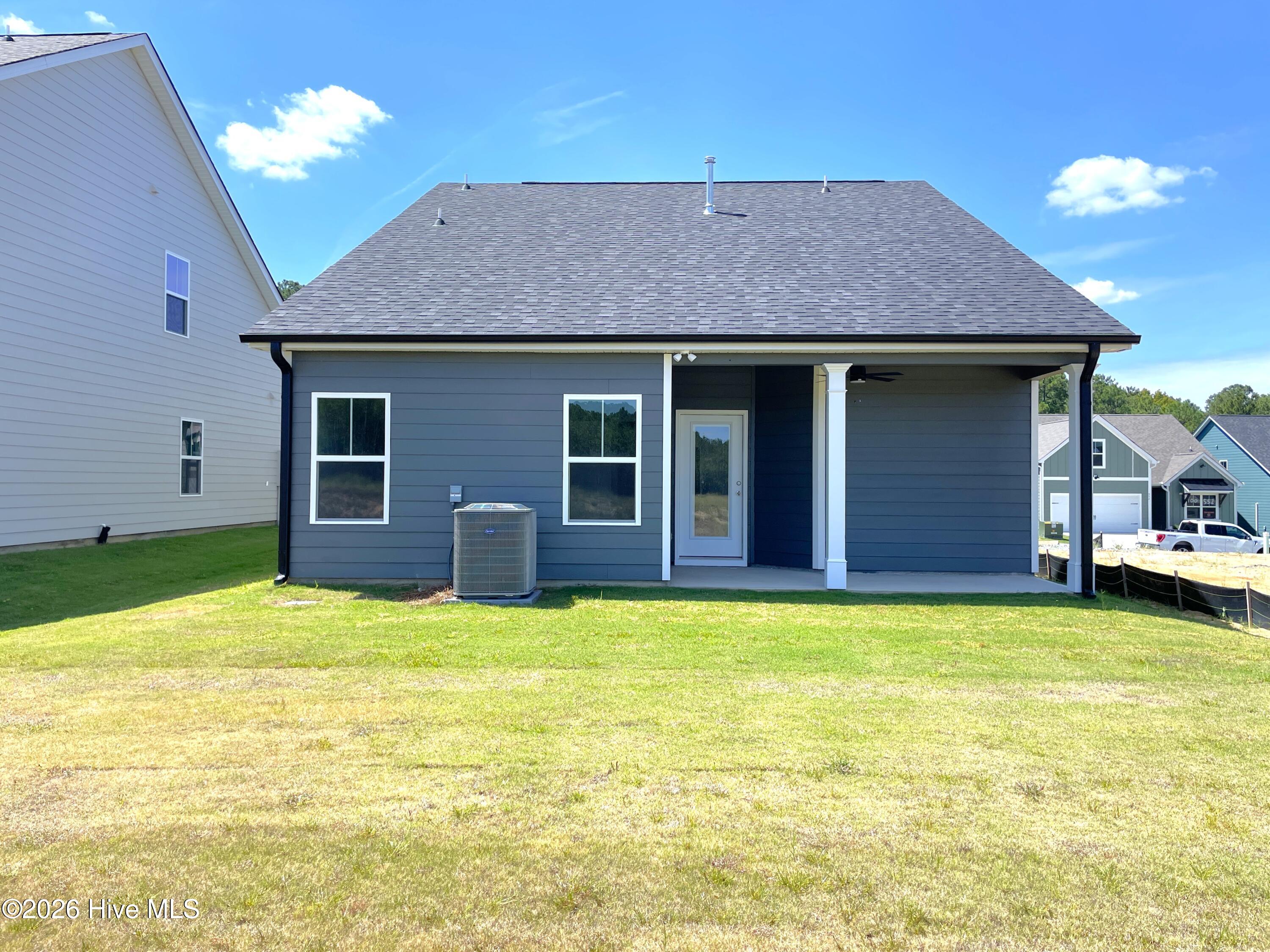 587 Pherson Street Property Photo 17