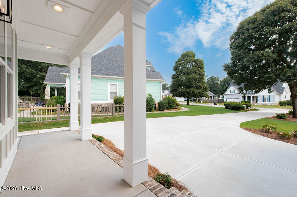 600 Morris Run Property Photo 35