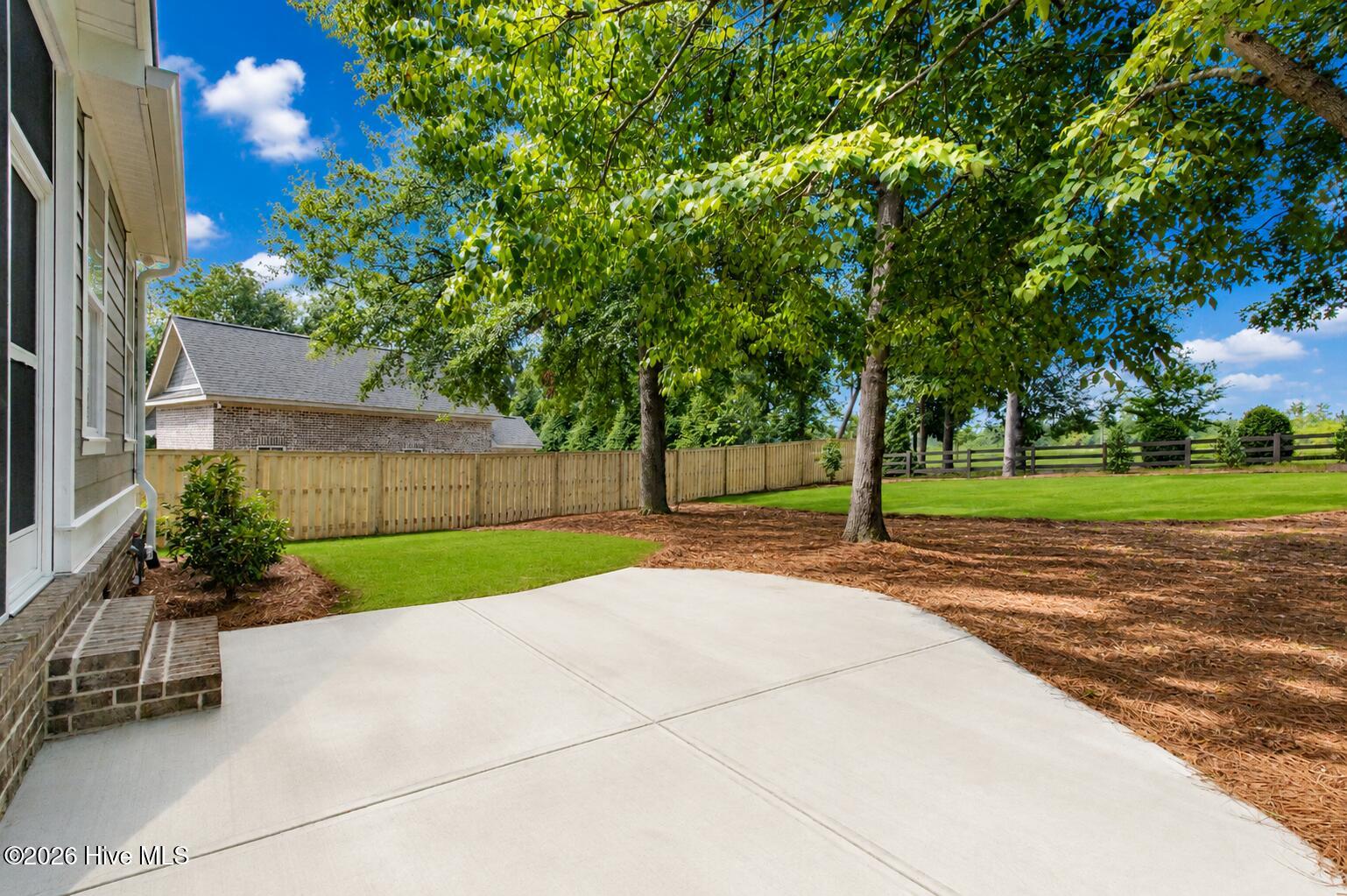 600 Morris Run Property Photo 38