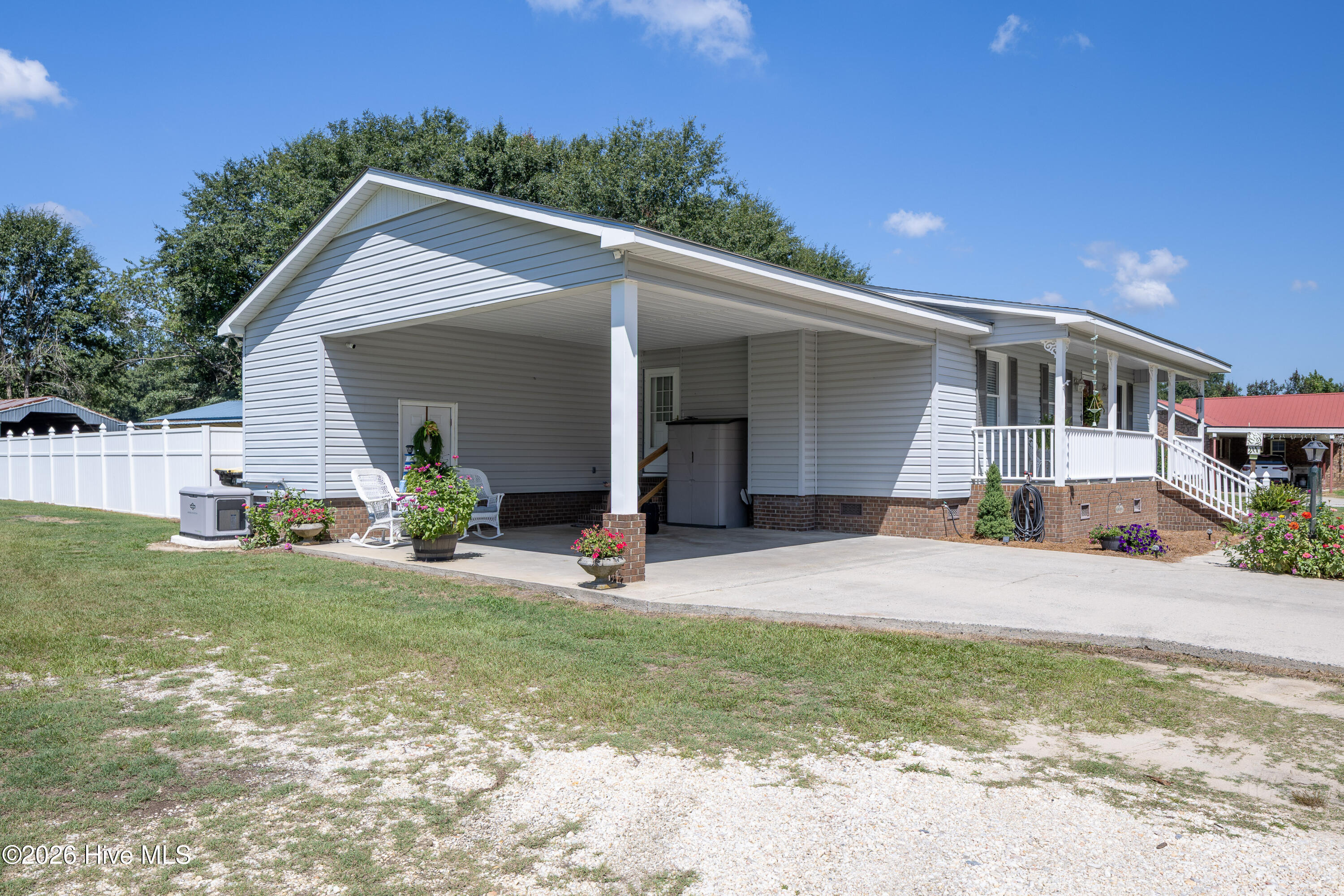 250 Beulah Road Property Photo 4