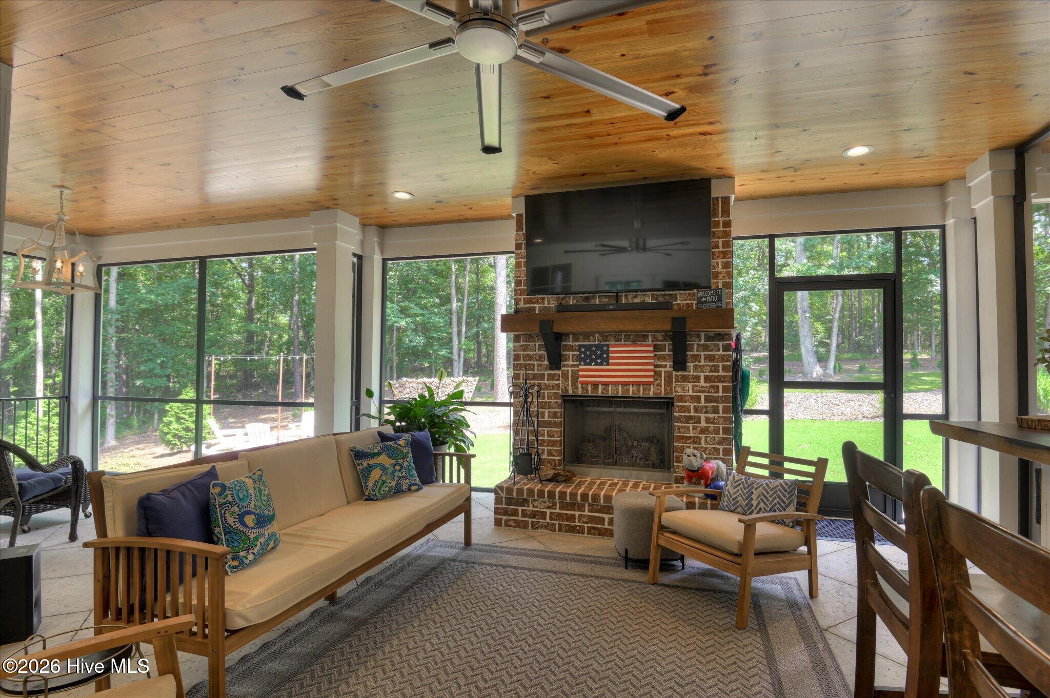 265 Eutaw Springs Trail Property Photo 33