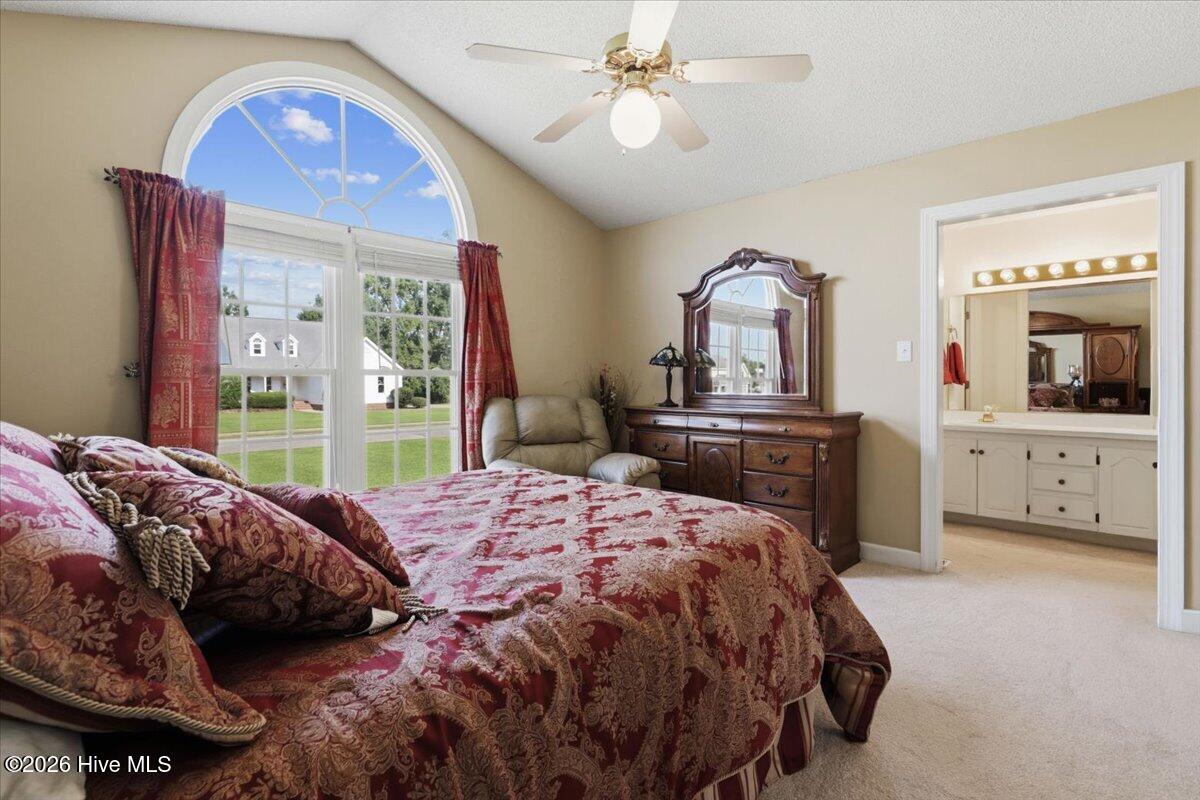 200 Woodcroft Drive Property Photo 33