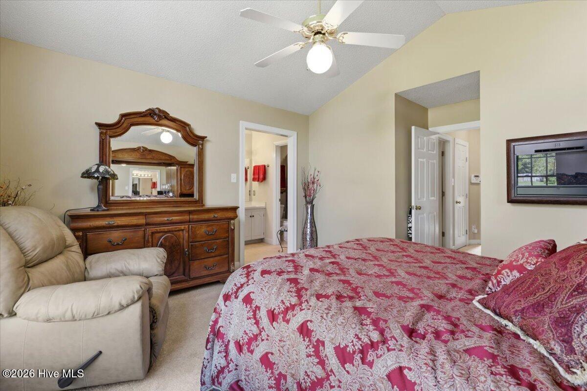 200 Woodcroft Drive Property Photo 34