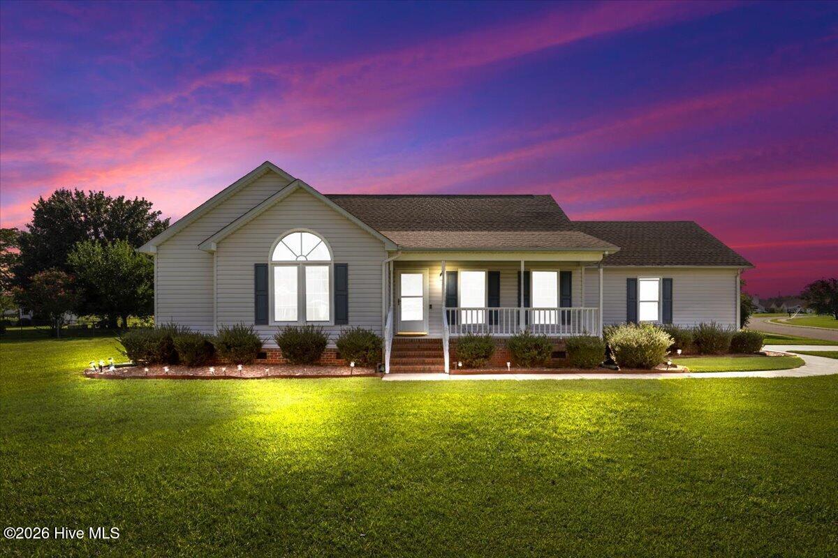 200 Woodcroft Drive Property Photo 40