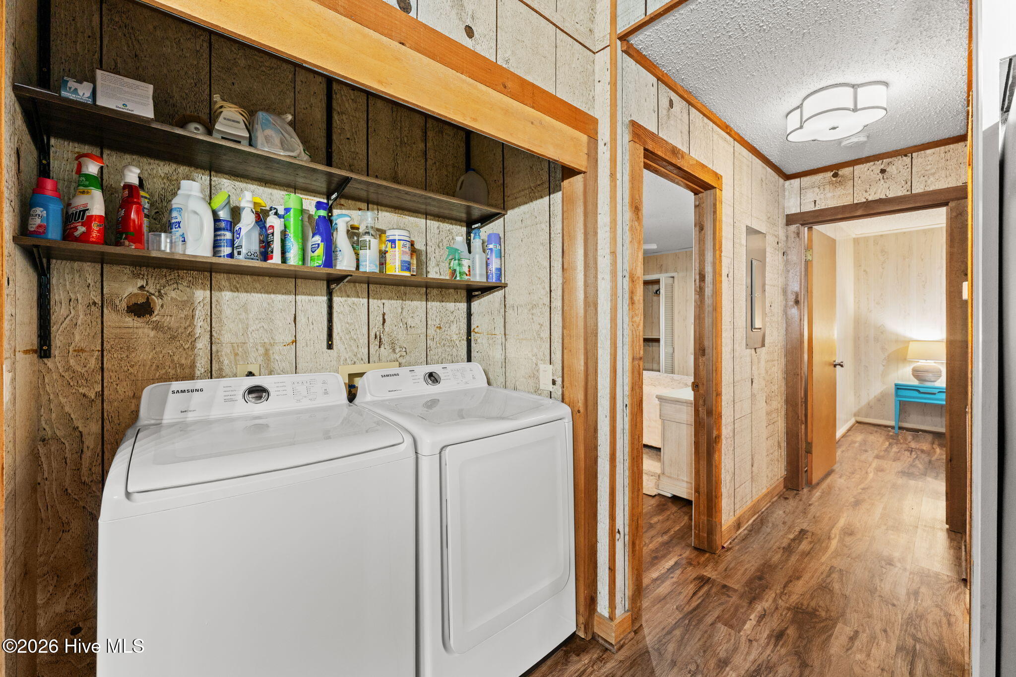 1593 W Kilbart Drive Sw Property Photo 9