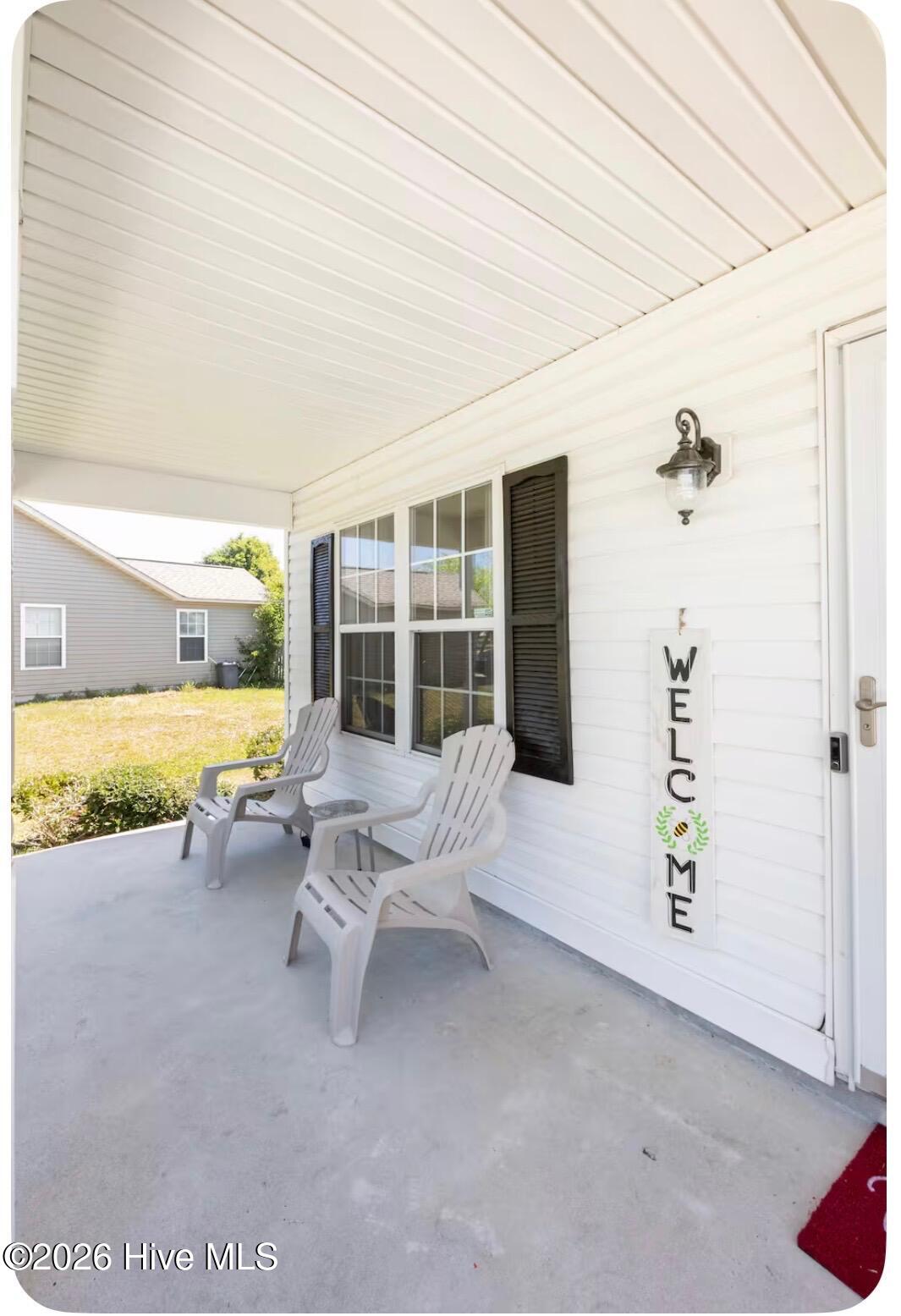 2402 Bloomsbury Court Property Photo 3