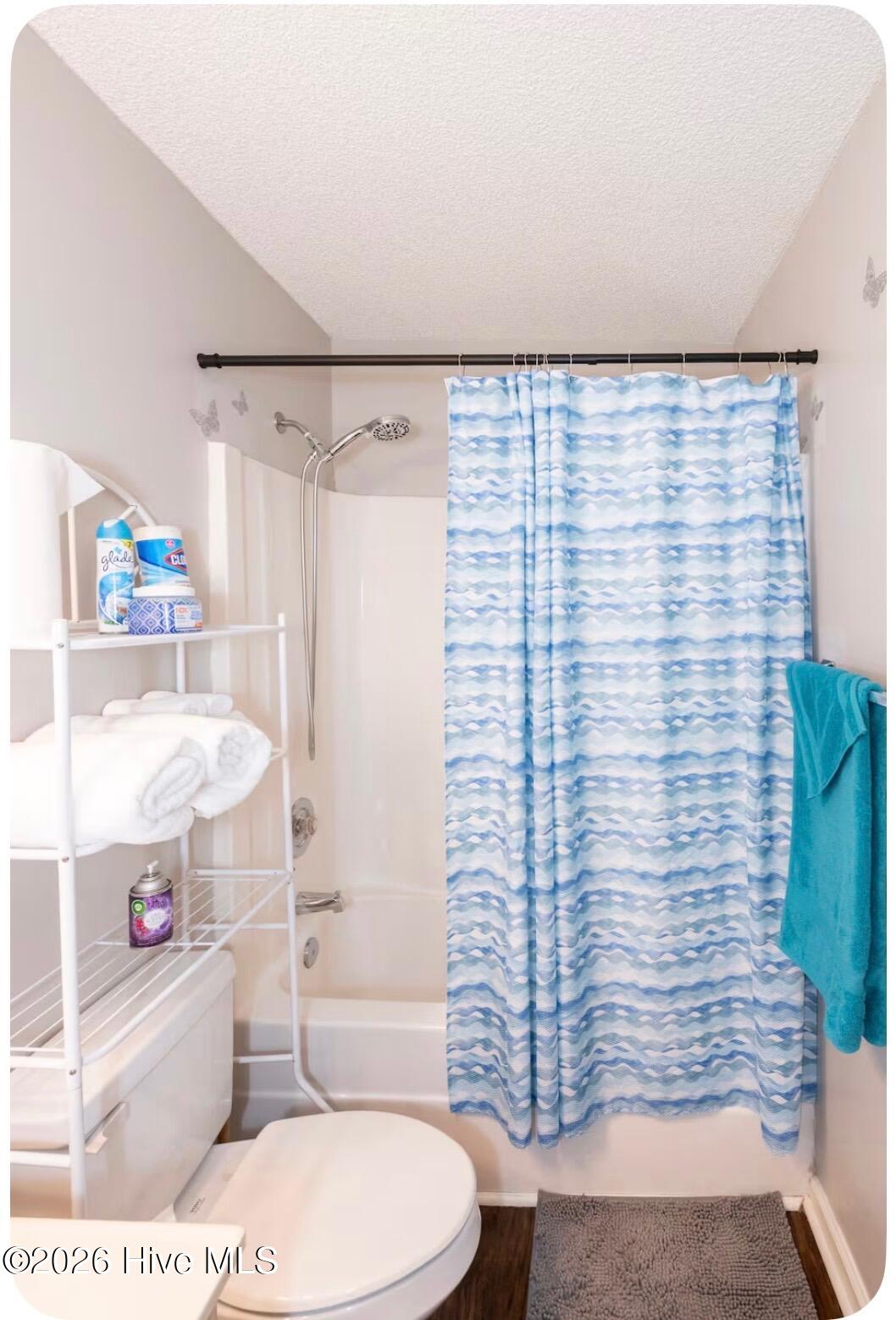2402 Bloomsbury Court Property Photo 18