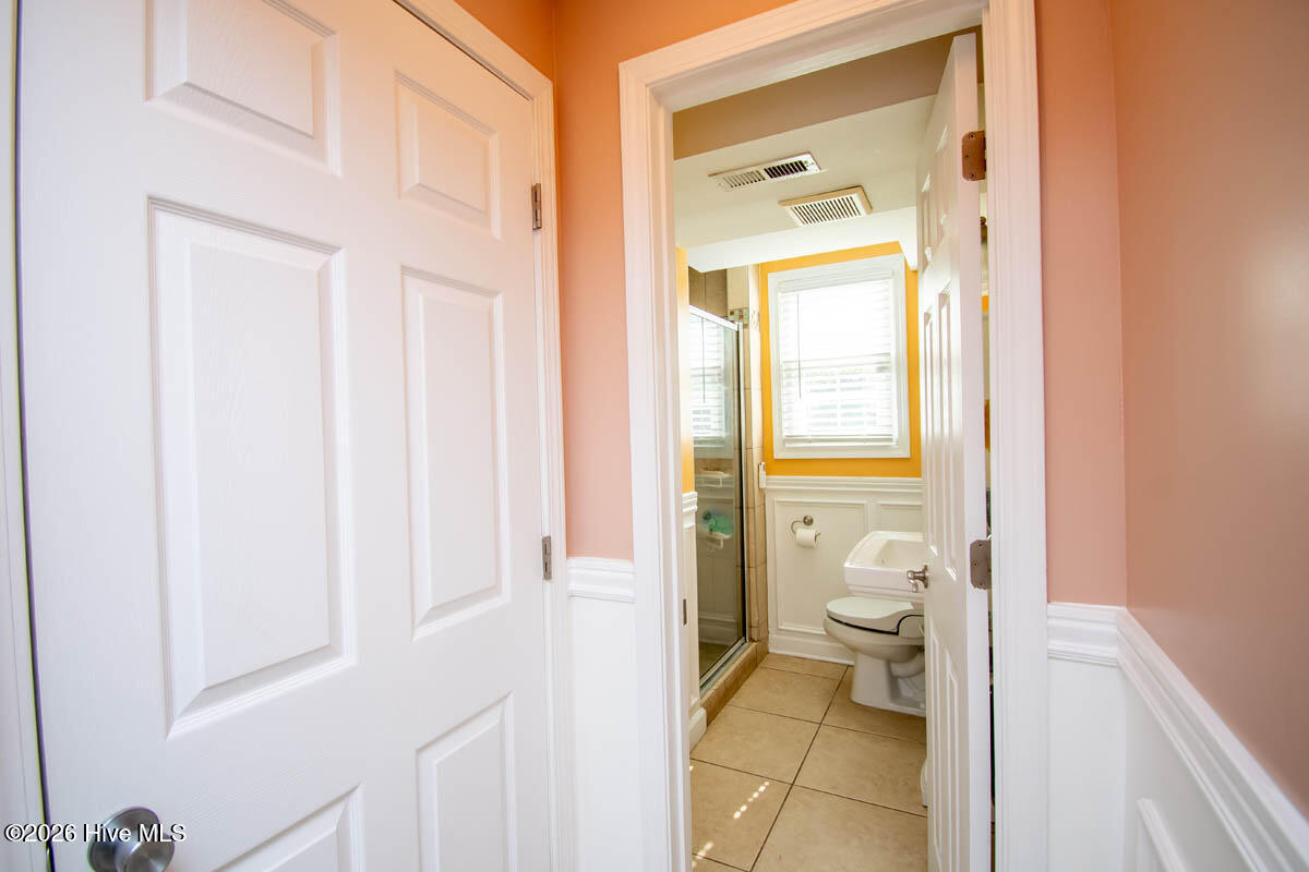 310 Holly Lane Property Photo 17