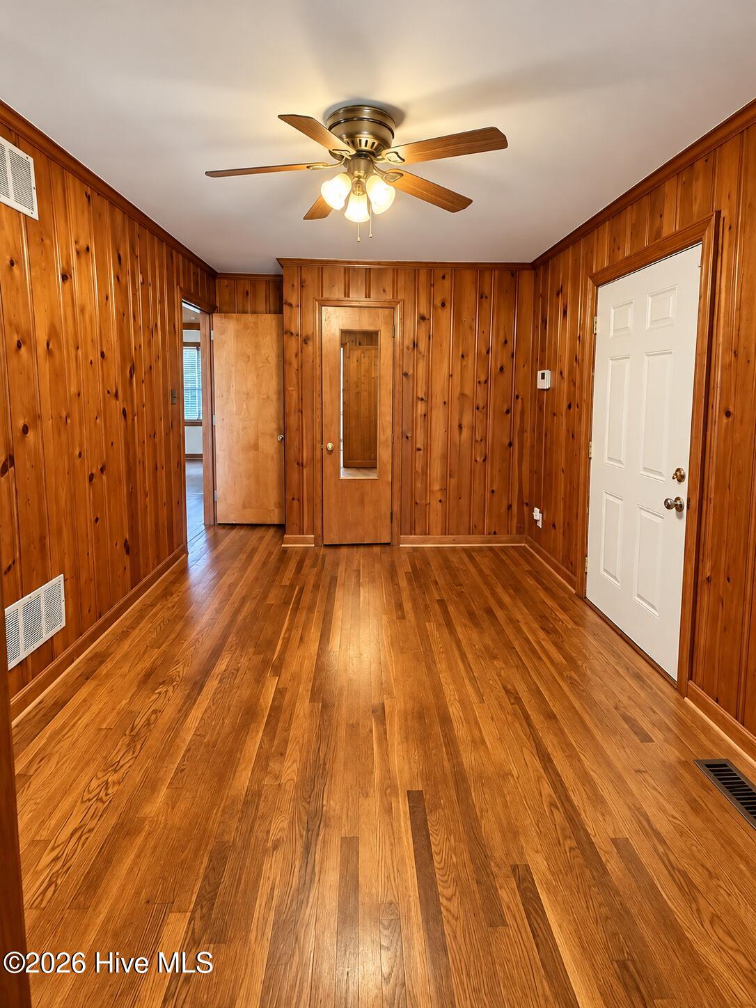 500 Dale Street Sw Property Photo 6