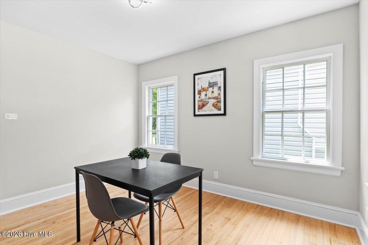 335 Pennsylvania Avenue Property Photo 12
