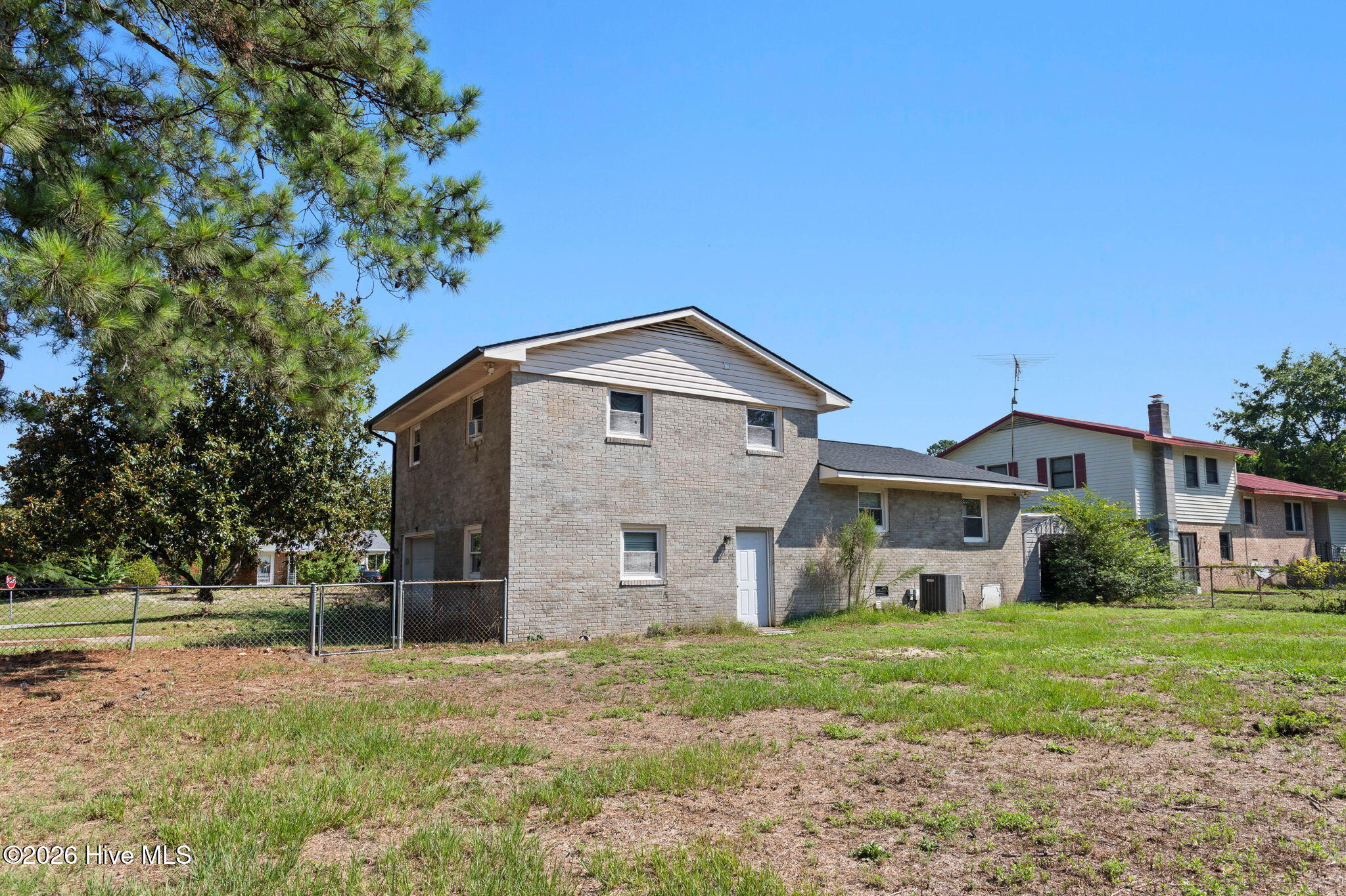 609 Francis Court Property Photo 19