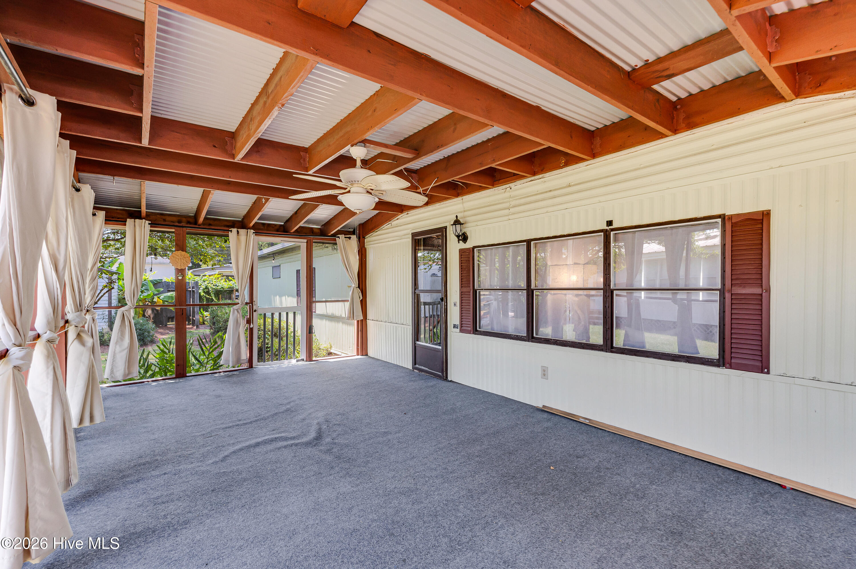 1229 Sea Cove Place Sw Property Photo 7