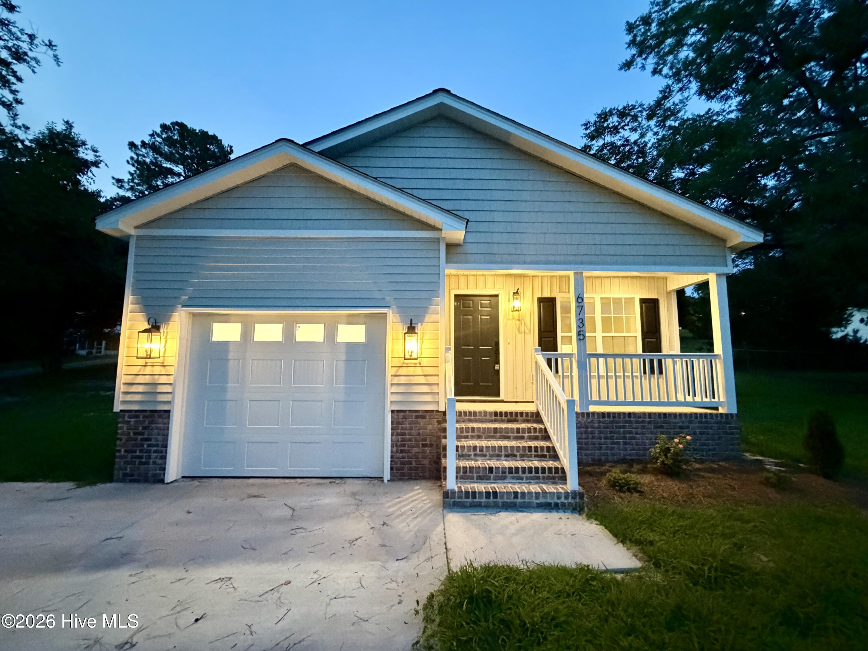 6735 Hill Street Property Photo 1