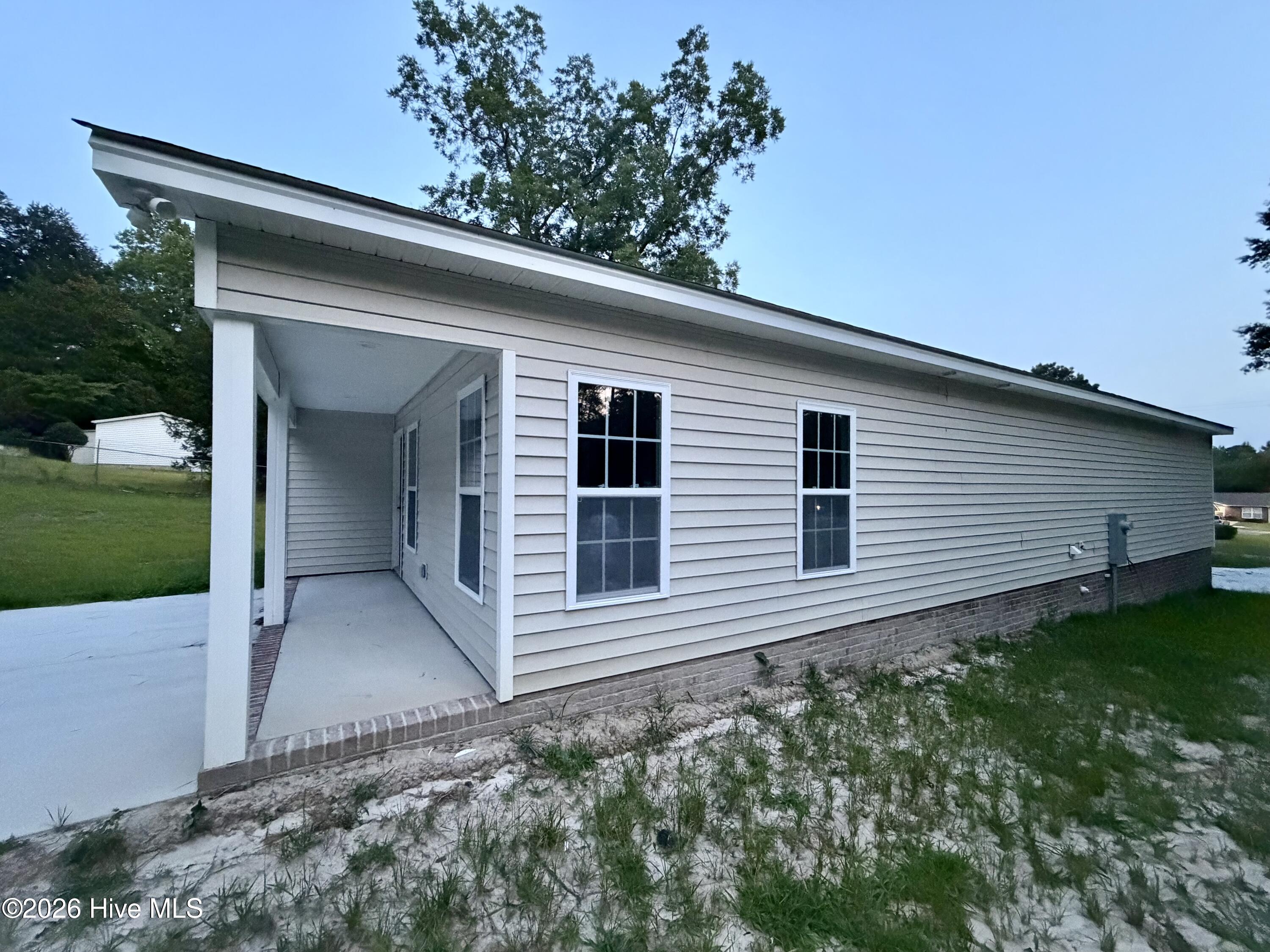 6735 Hill Street Property Photo 6