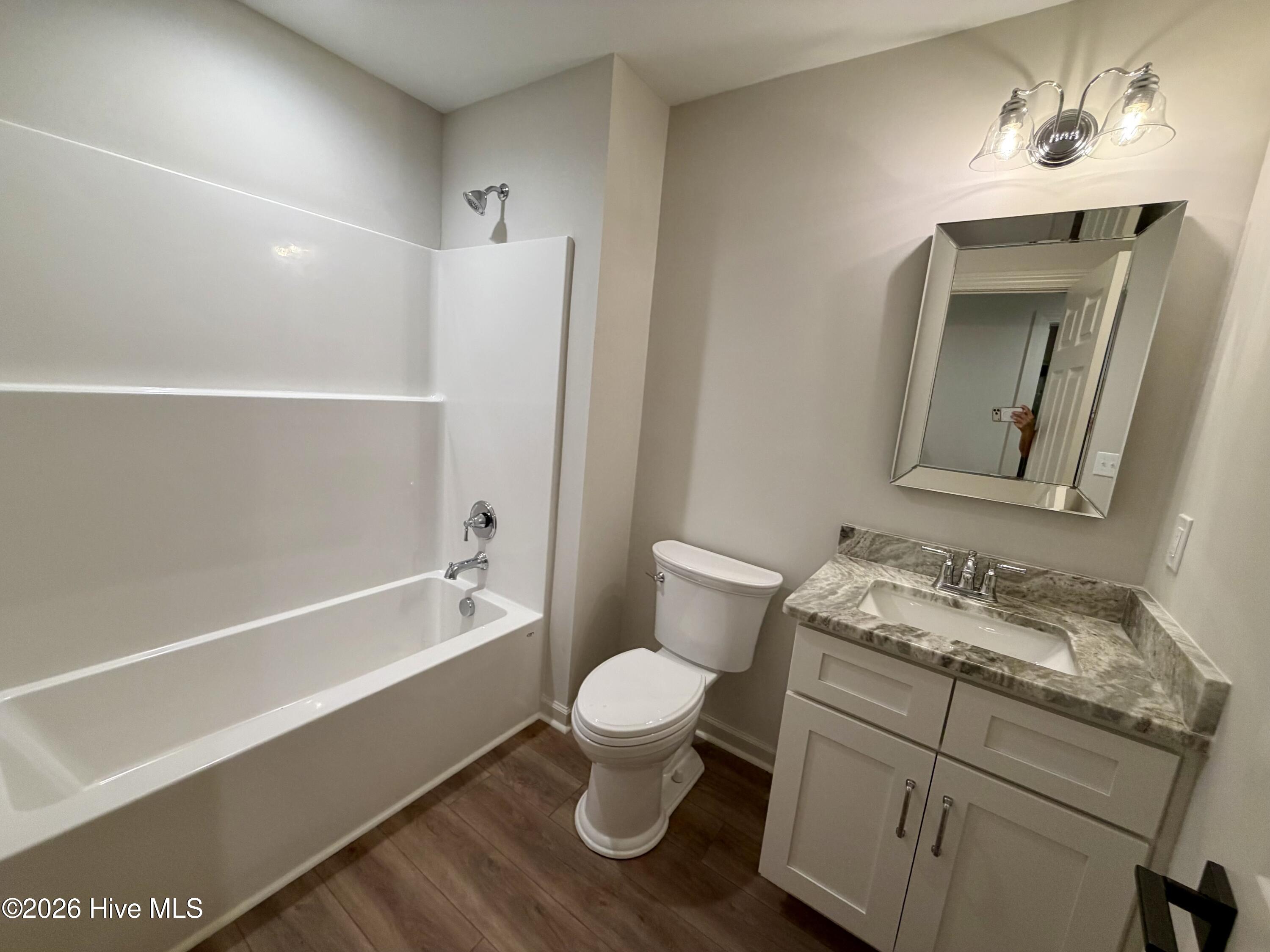 6735 Hill Street Property Photo 31