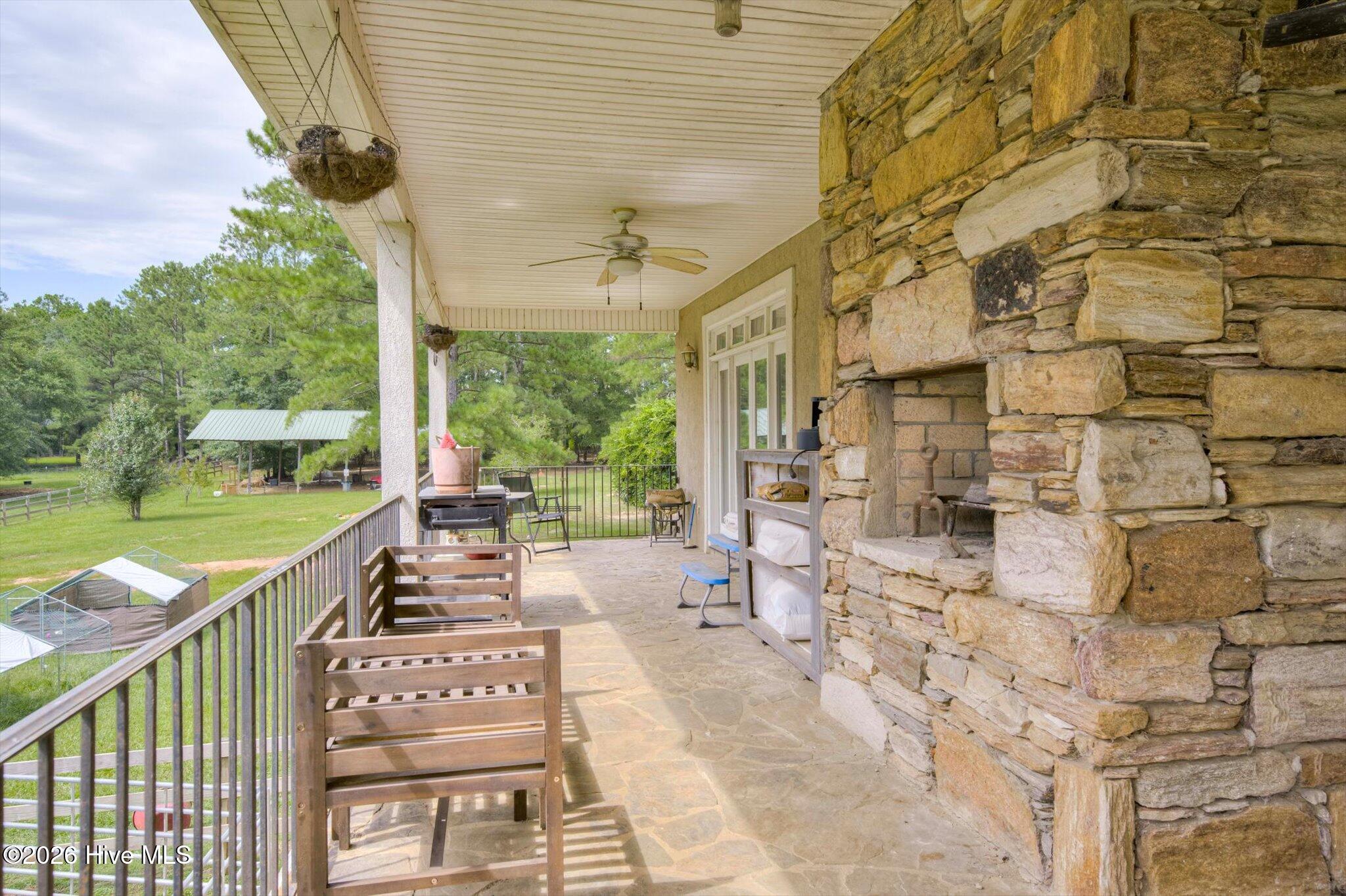 4579 Ridgecrest Drive Property Photo 4