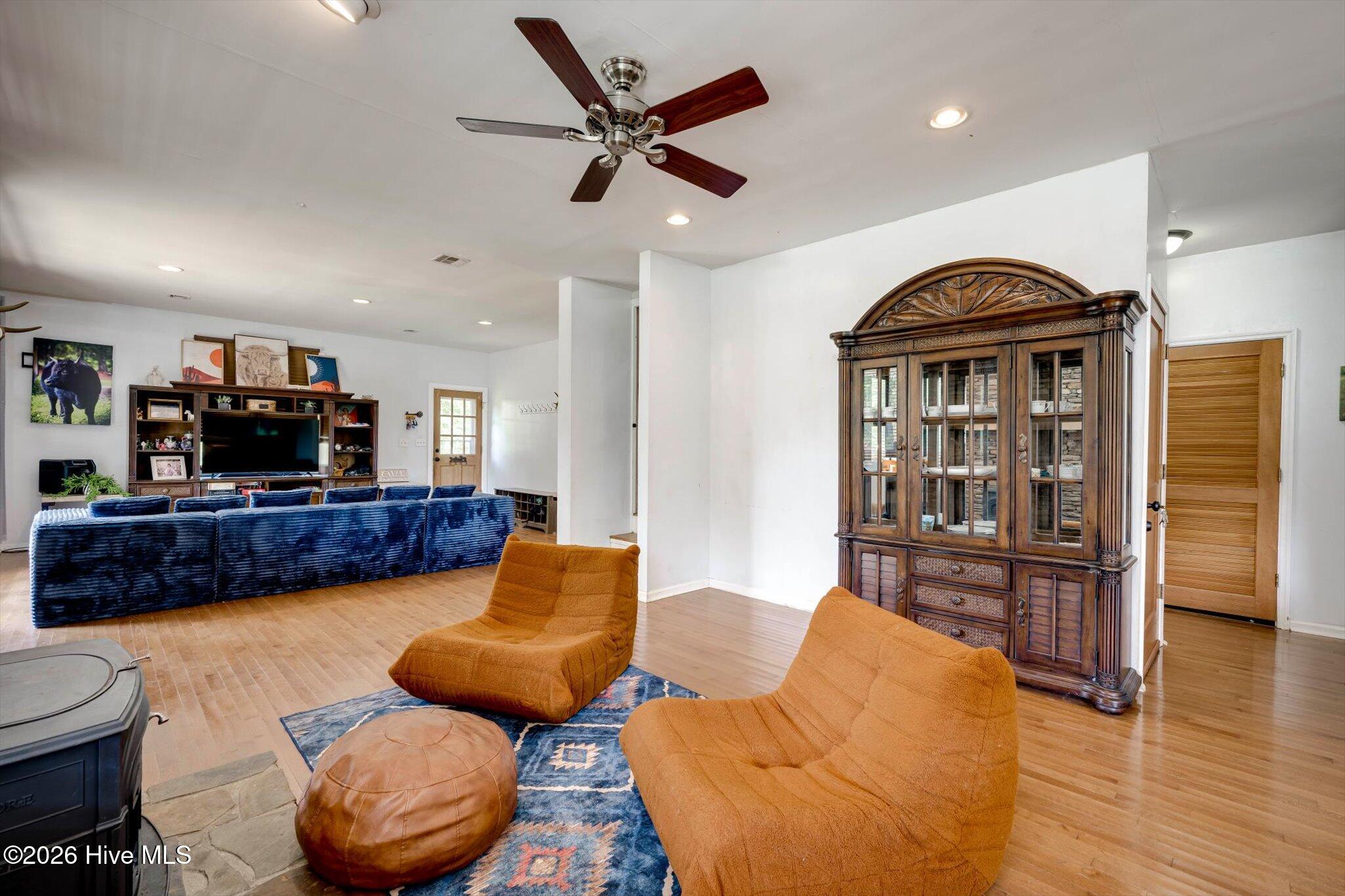 4579 Ridgecrest Drive Property Photo 18