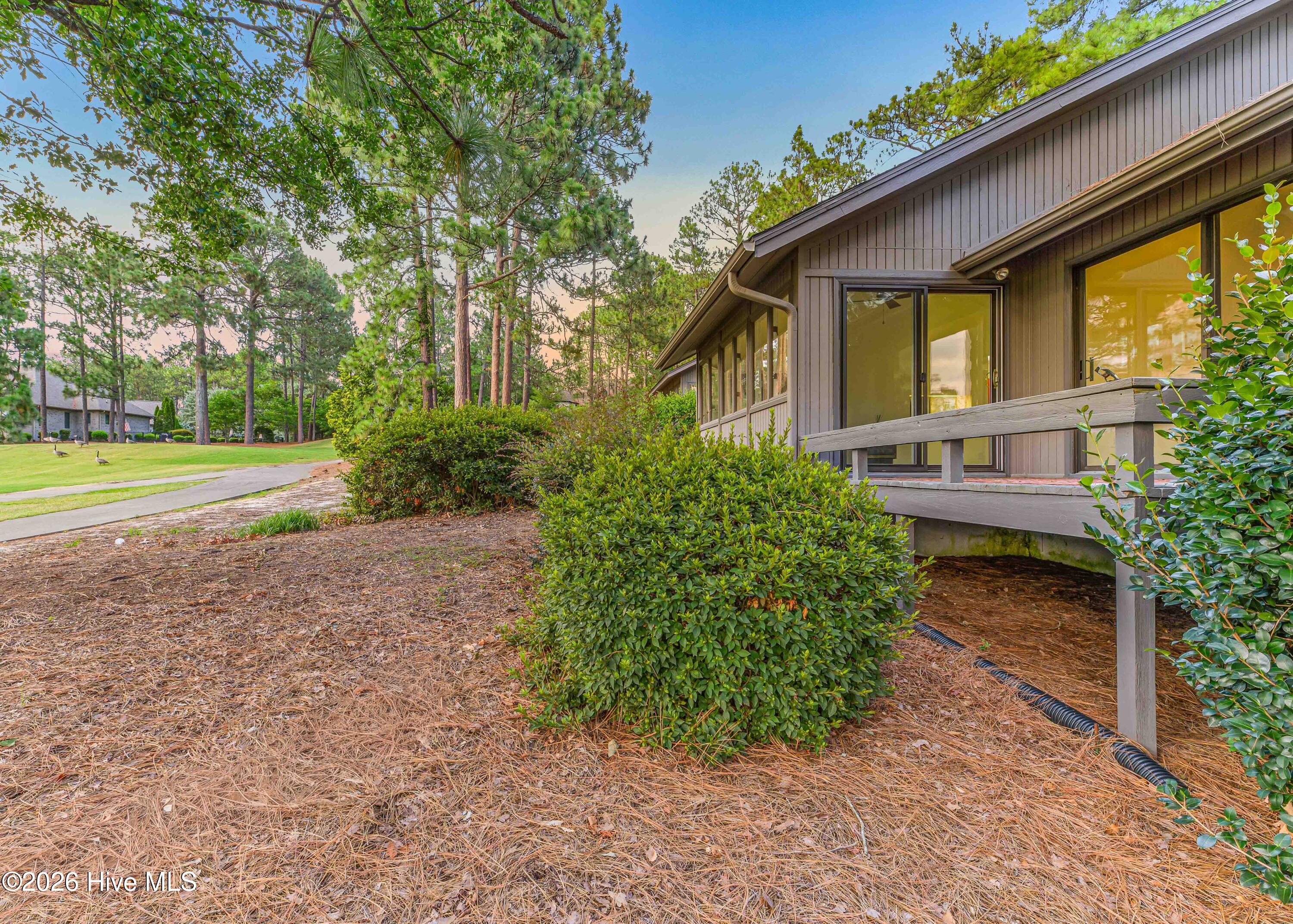 70 Barton Hills Court Property Photo 8