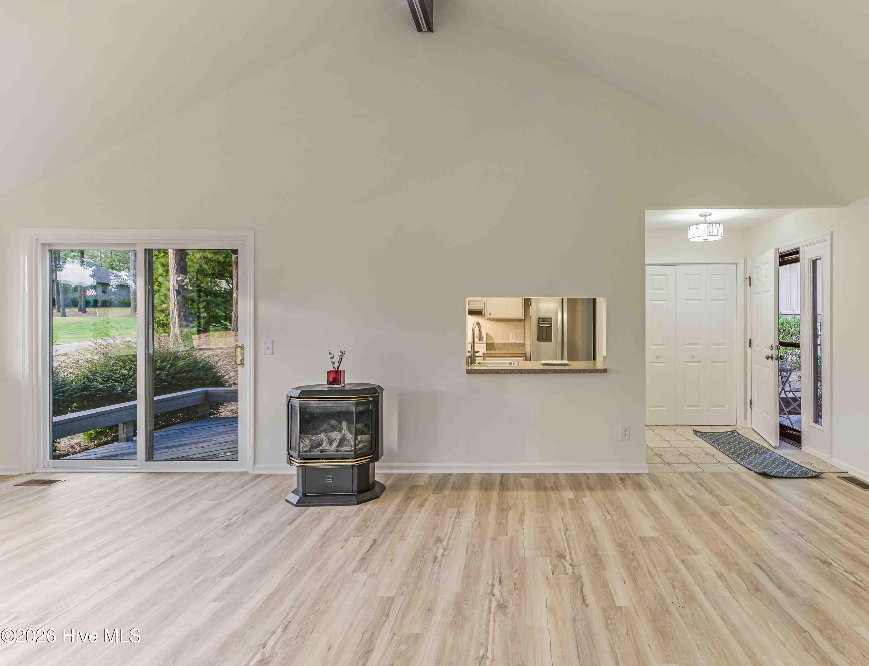 70 Barton Hills Court Property Photo 15