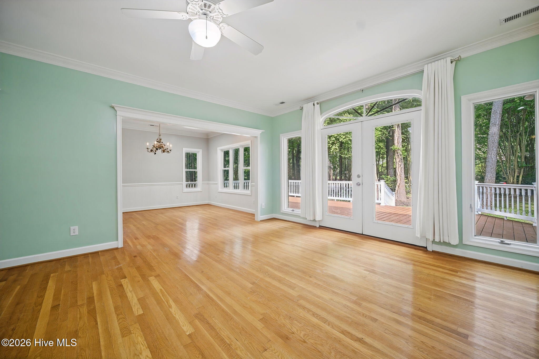 120 Croatan Road Property Photo 5
