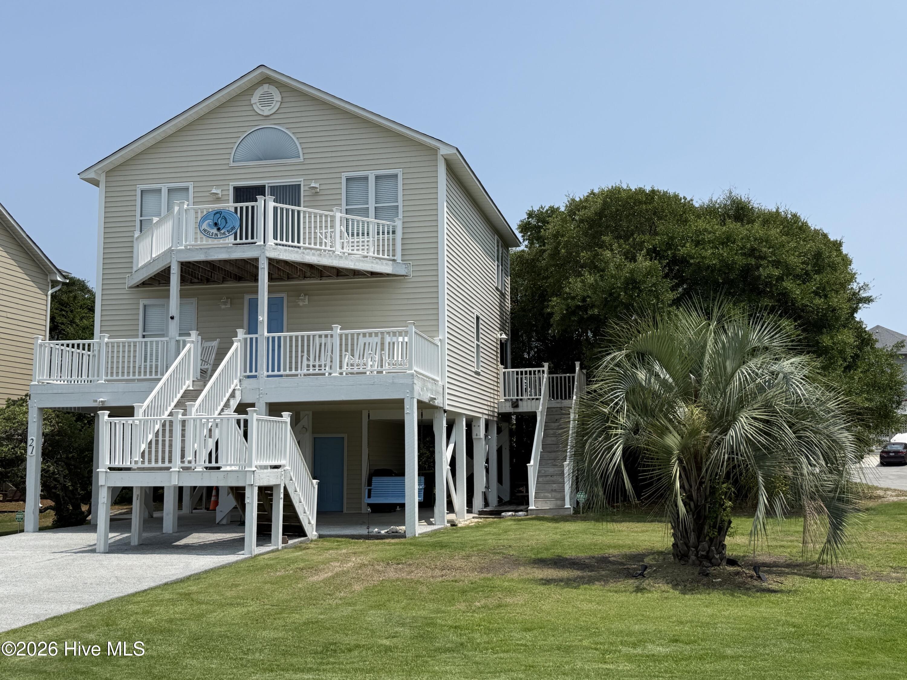 21 S Oak Drive Property Photo 2