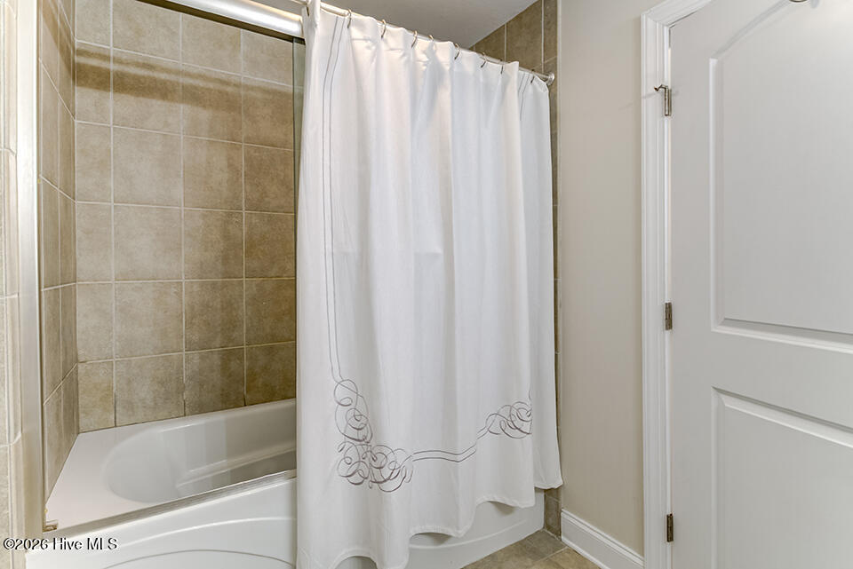 5212 Calais Circle Property Photo 44