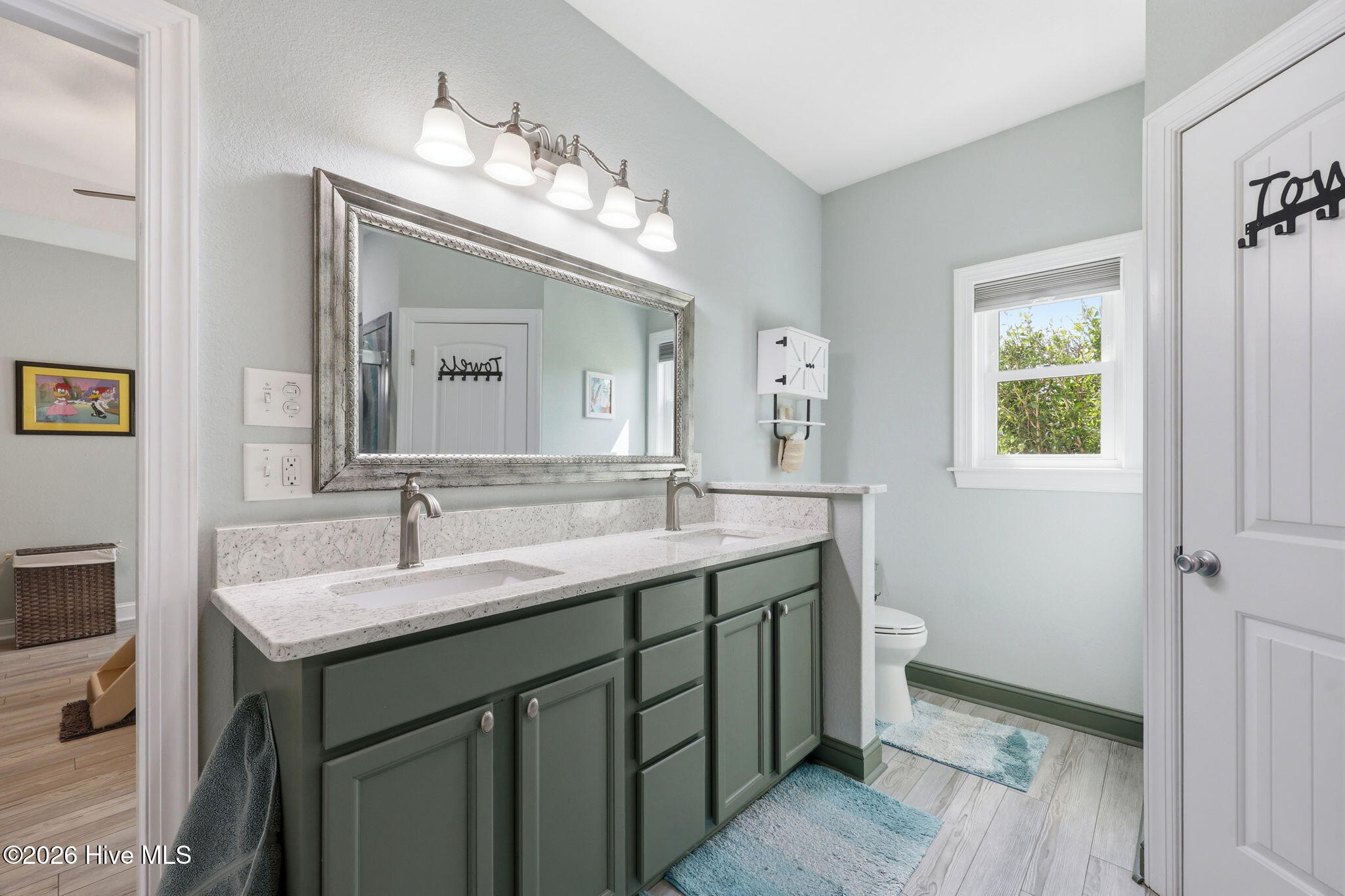 100 Paddle Trail Lane Property Photo 38