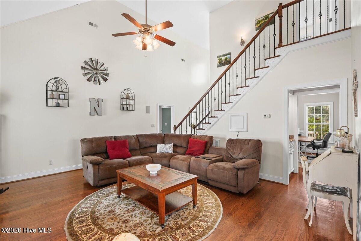 18 Treewood Lane Property Photo 6