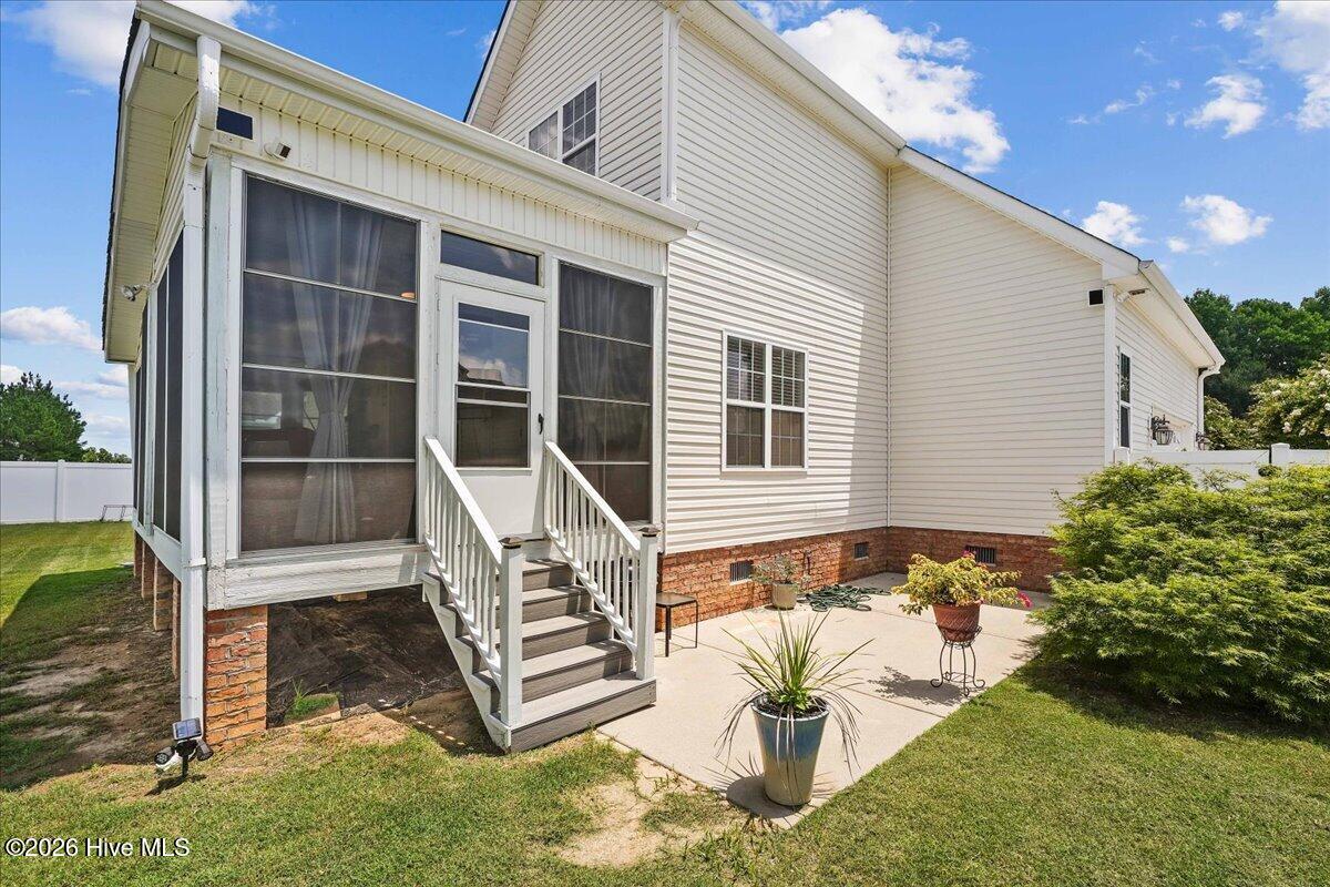 18 Treewood Lane Property Photo 35