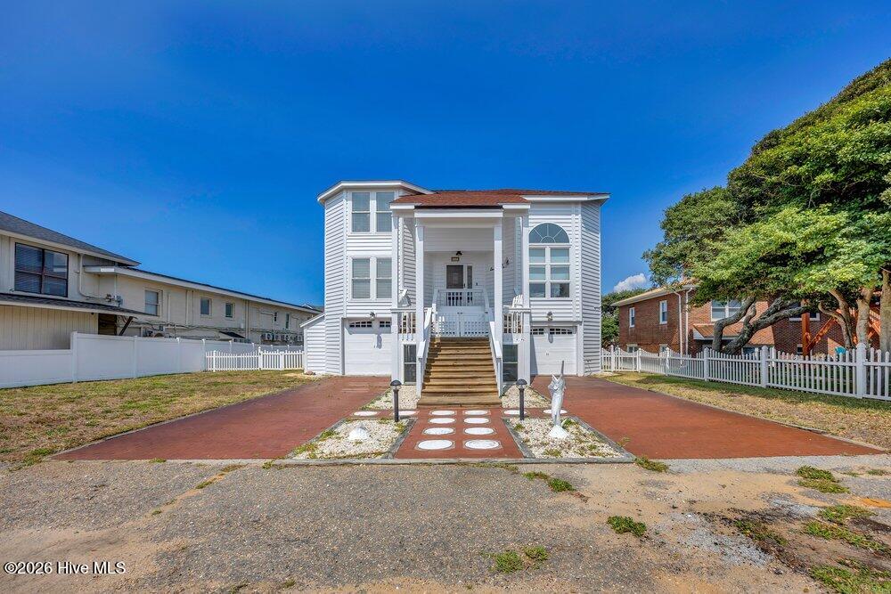 203 Norton Street Property Photo 4