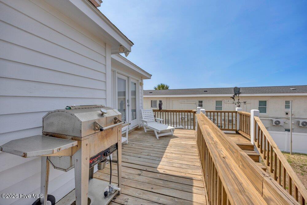 203 Norton Street Property Photo 27