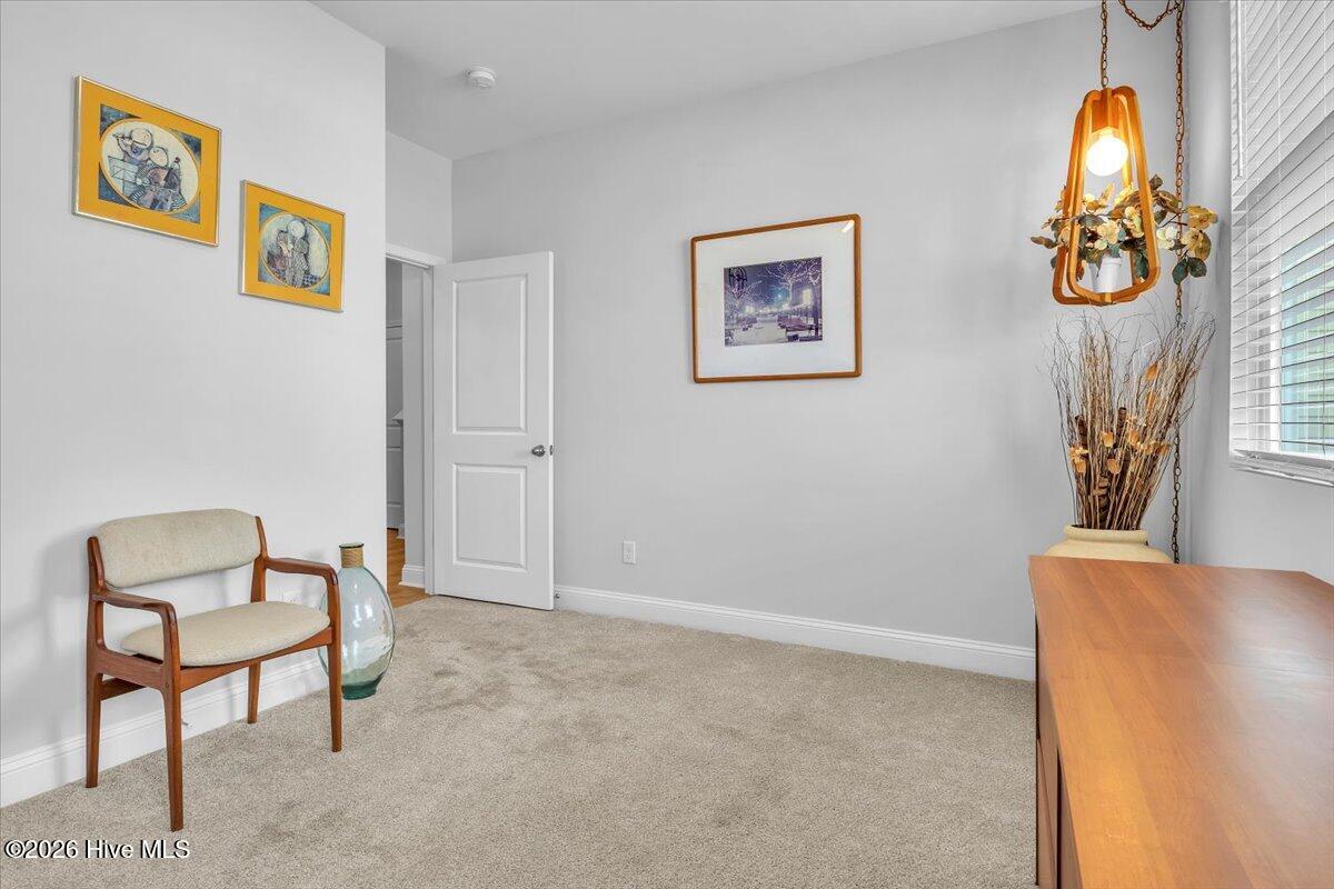 1608 E New Carraway Place Se Property Photo 7