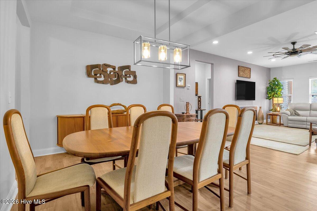 1608 E New Carraway Place Se Property Photo 14