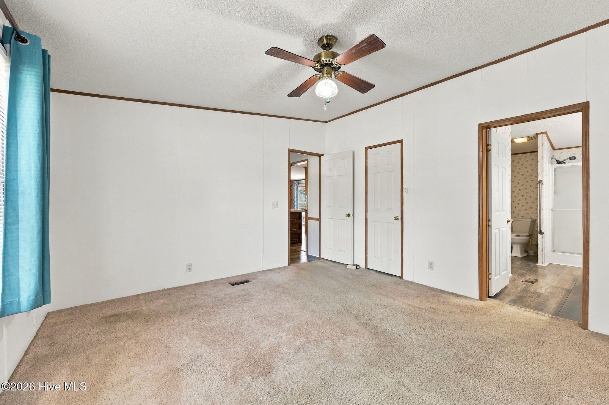208 Easy Street Property Photo 19