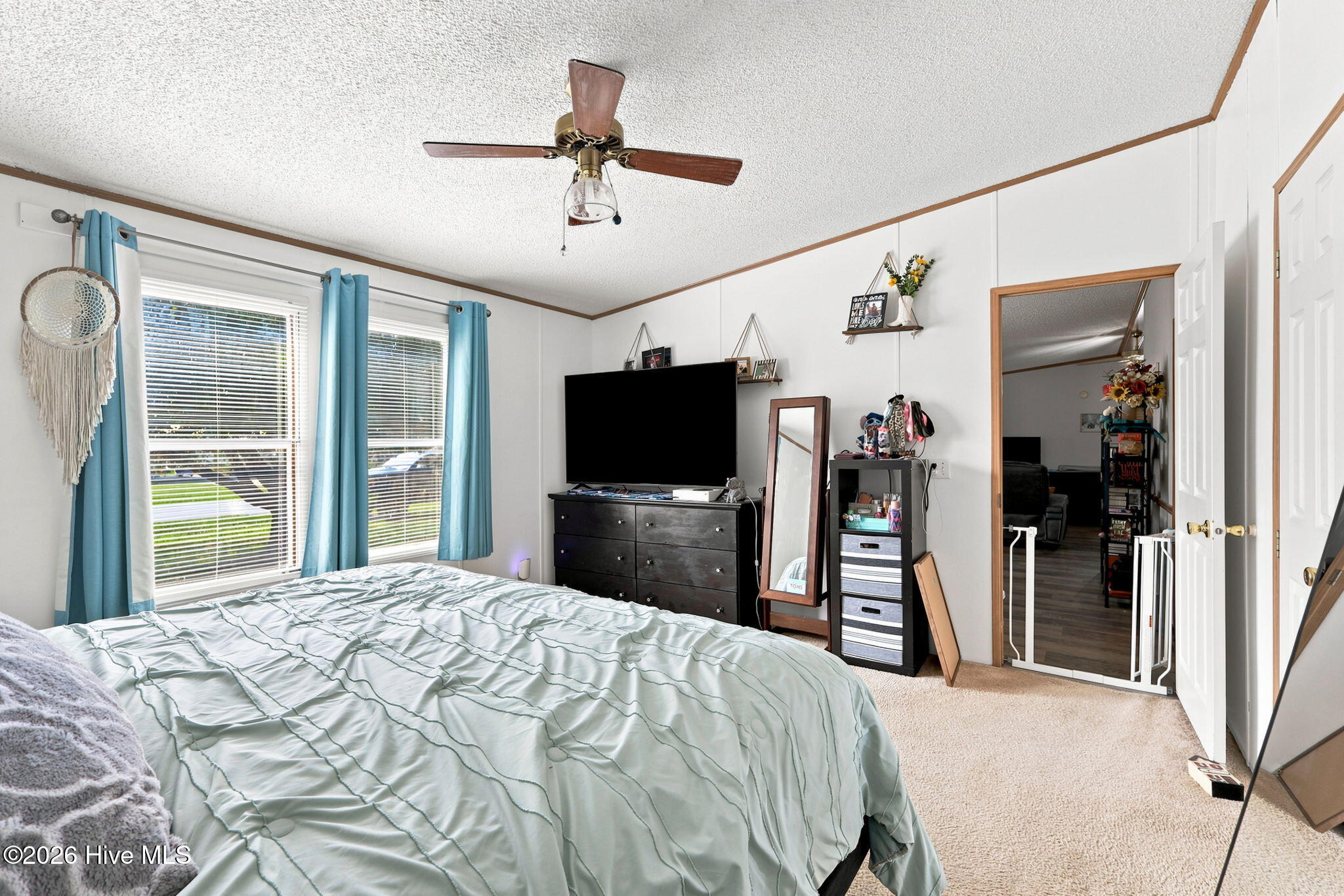 208 Easy Street Property Photo 25