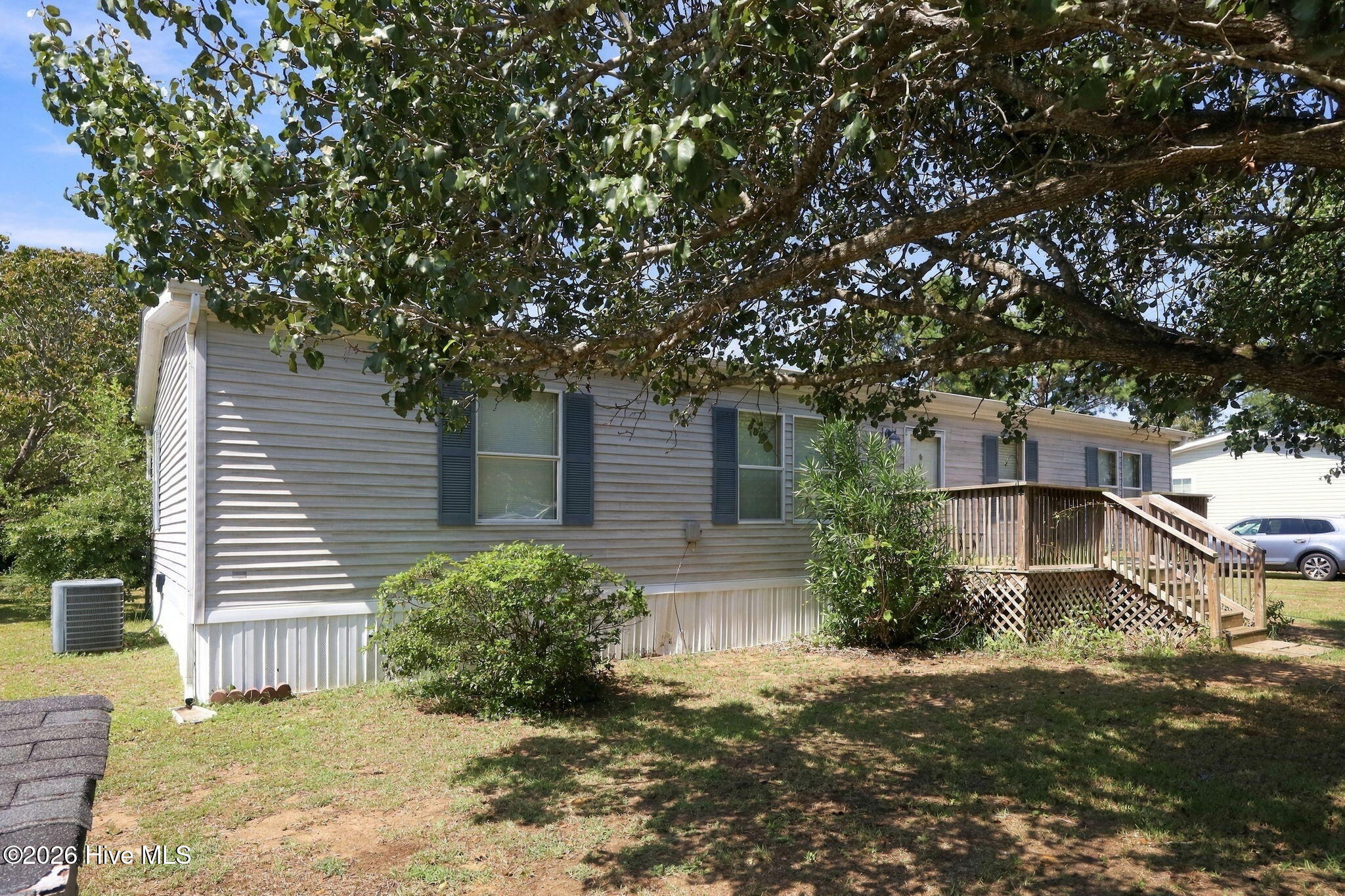 208 Easy Street Property Photo 30