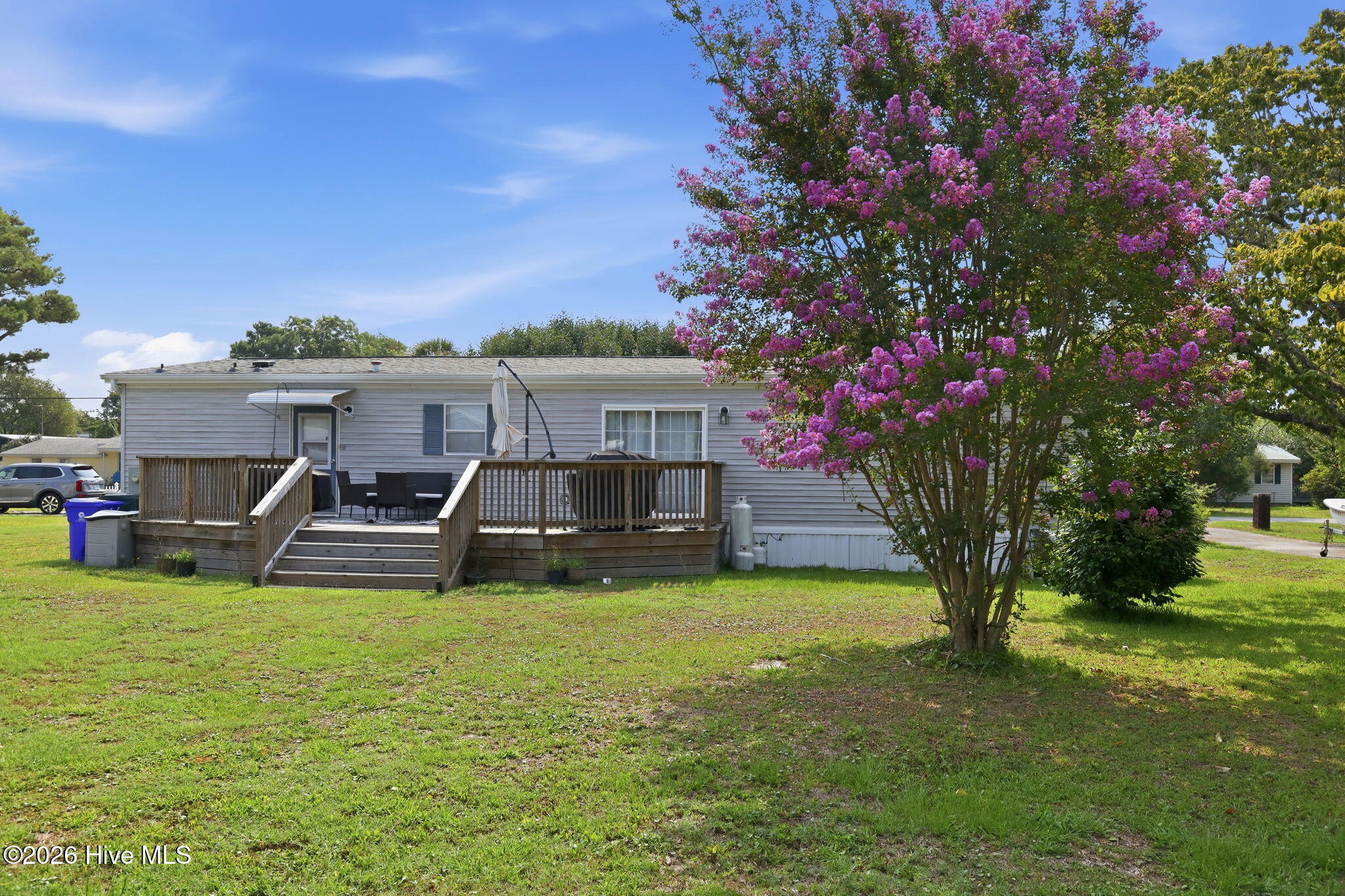 208 Easy Street Property Photo 31