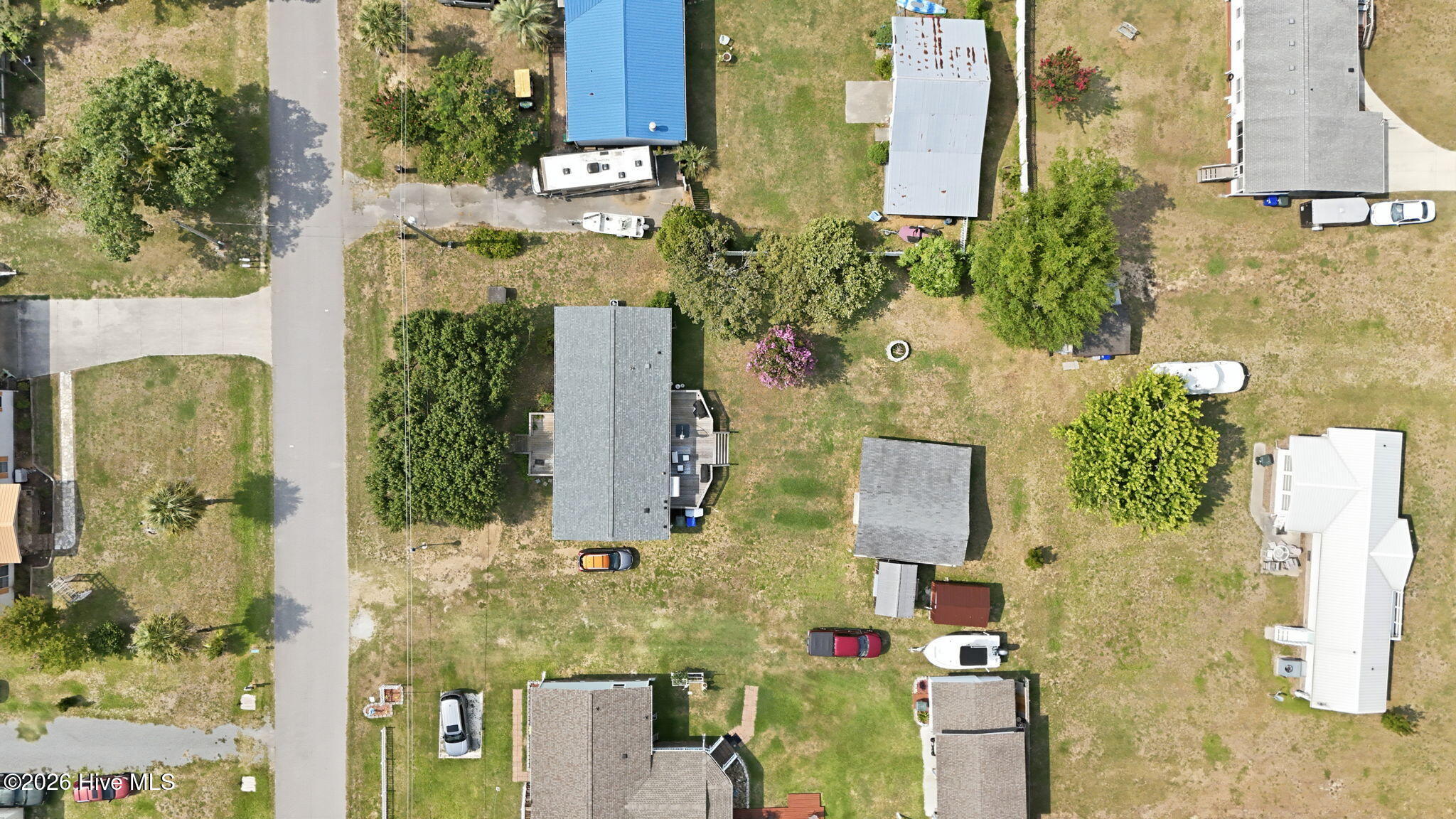 208 Easy Street Property Photo 37