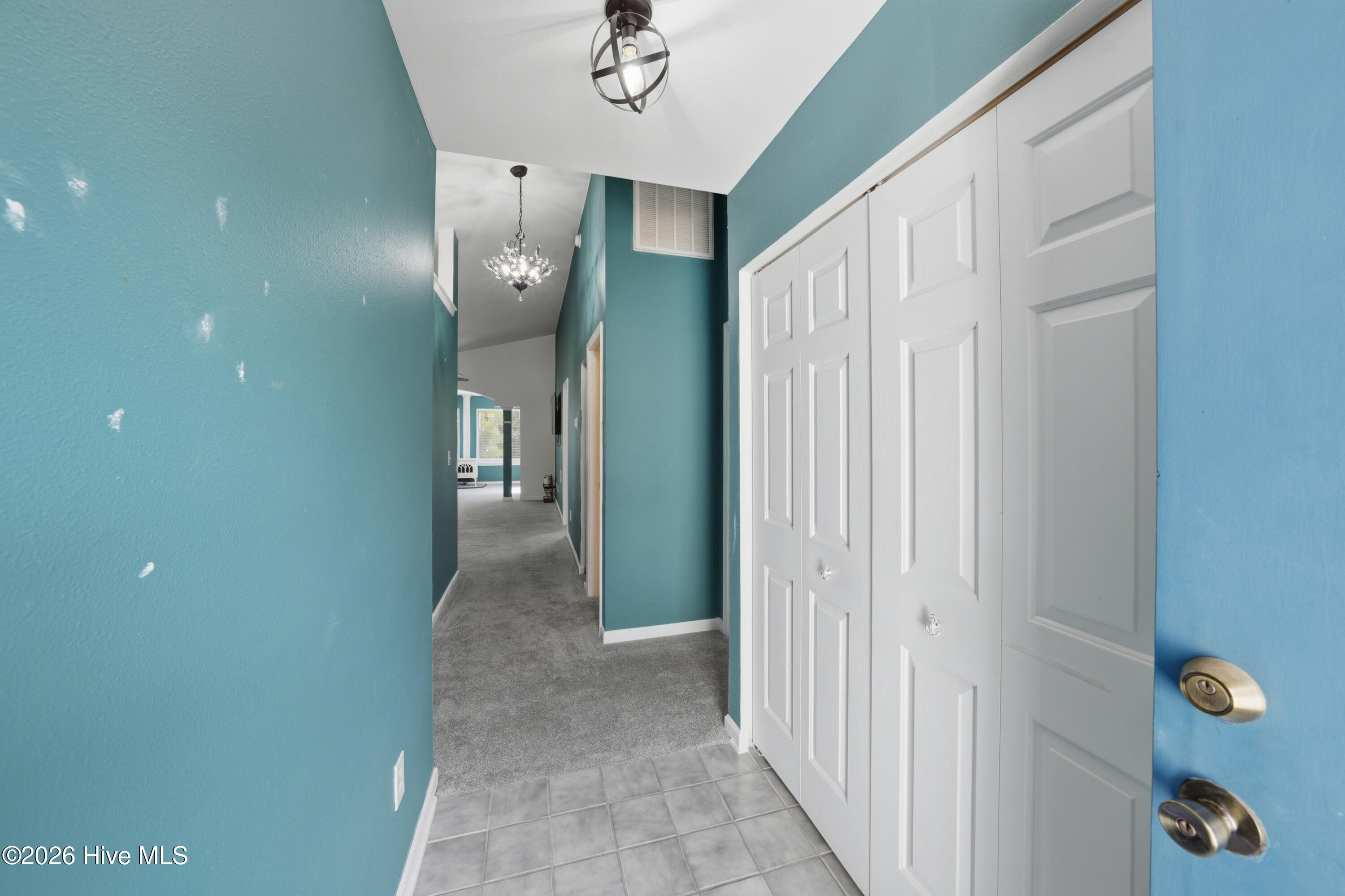 7404 Huckleberry Lane Sw Property Photo 3